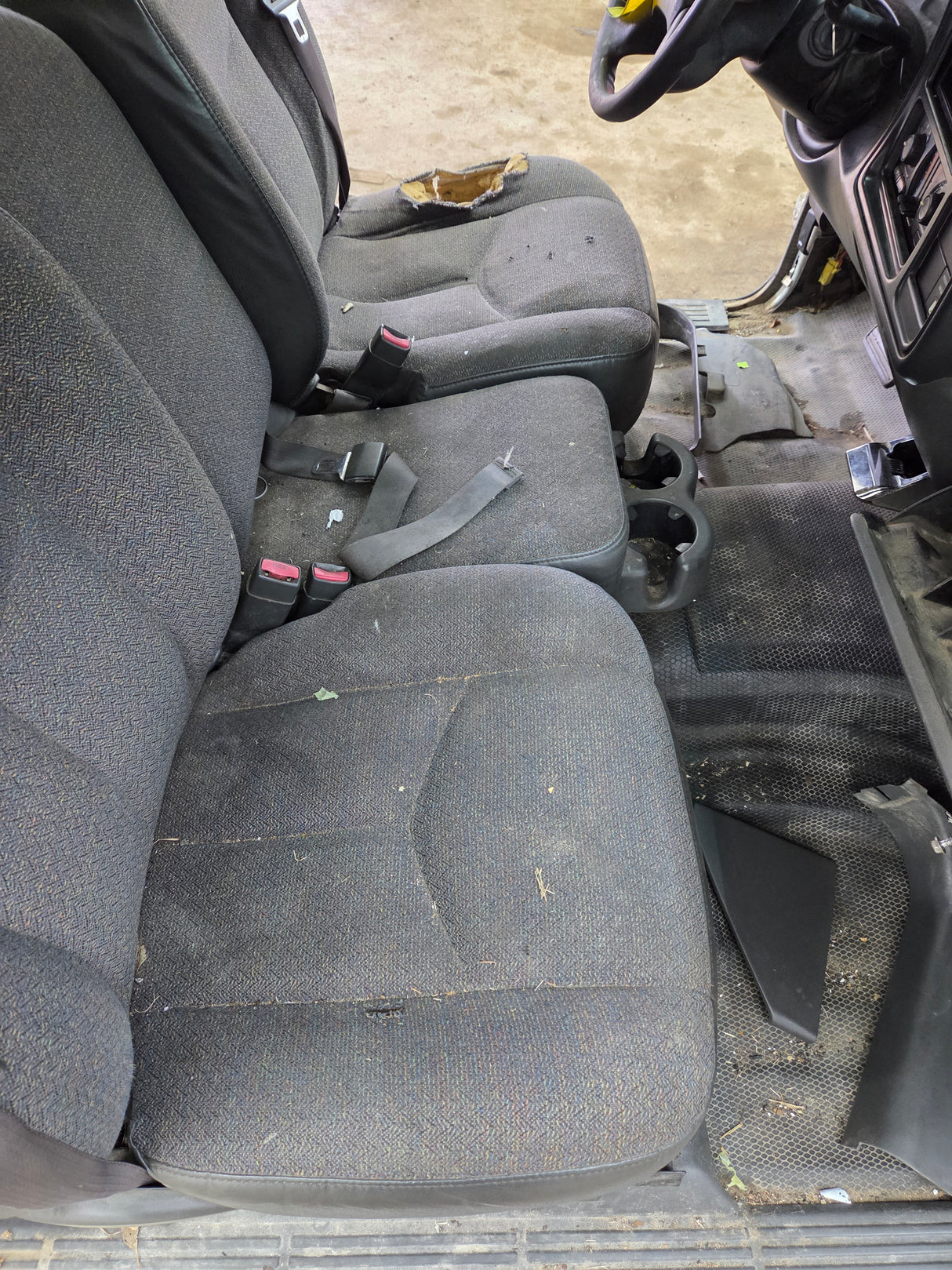 1999-2007 Chevrolet Silverado / GMC Sierra 1500 2500 HD 3500HD Extended Cab Body - Summit White (Copy)