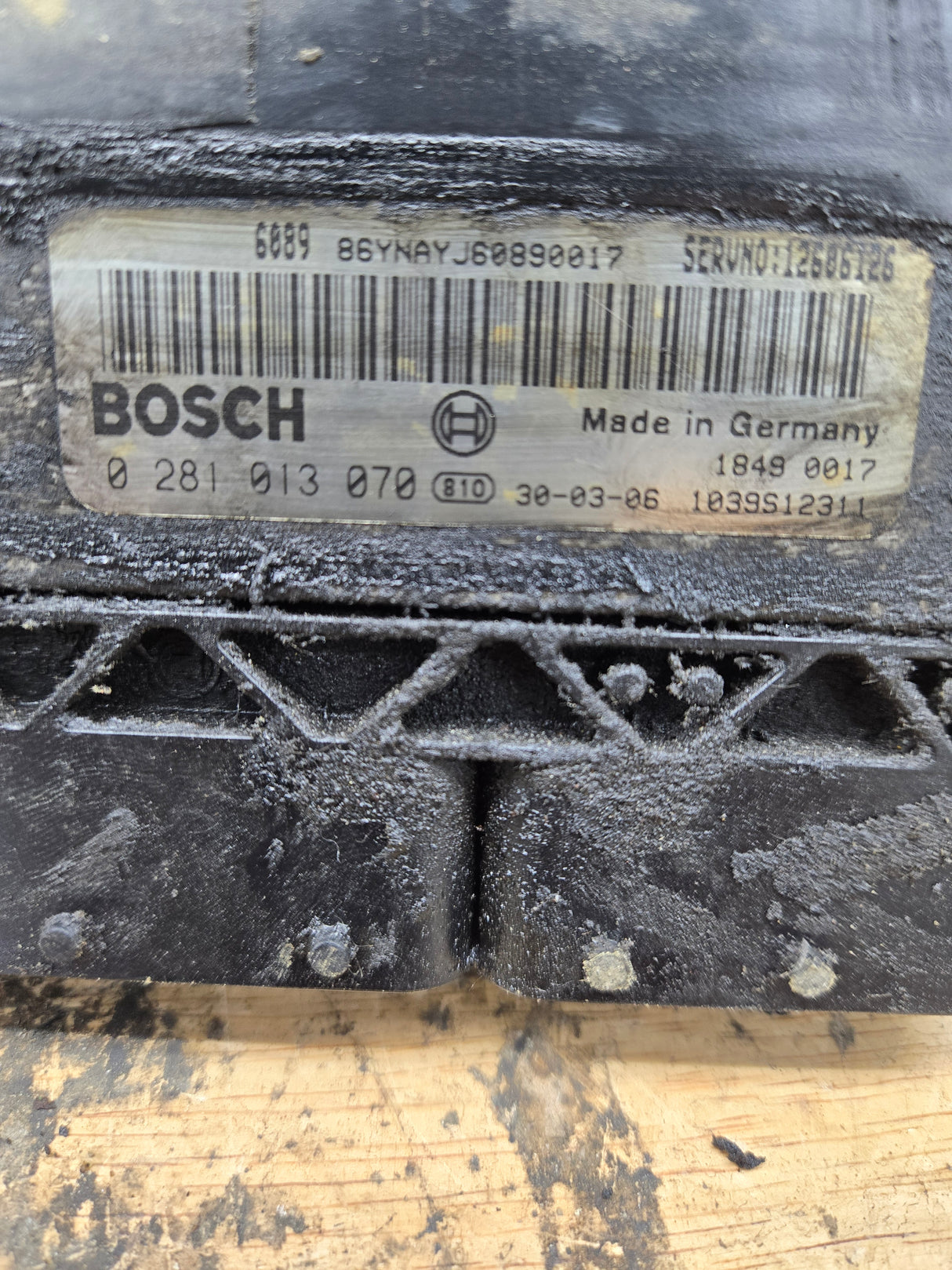 2006-2007 Chevrolet GMC Duramax 6.6L LBZ PCM ECM ECU - 0281013070
