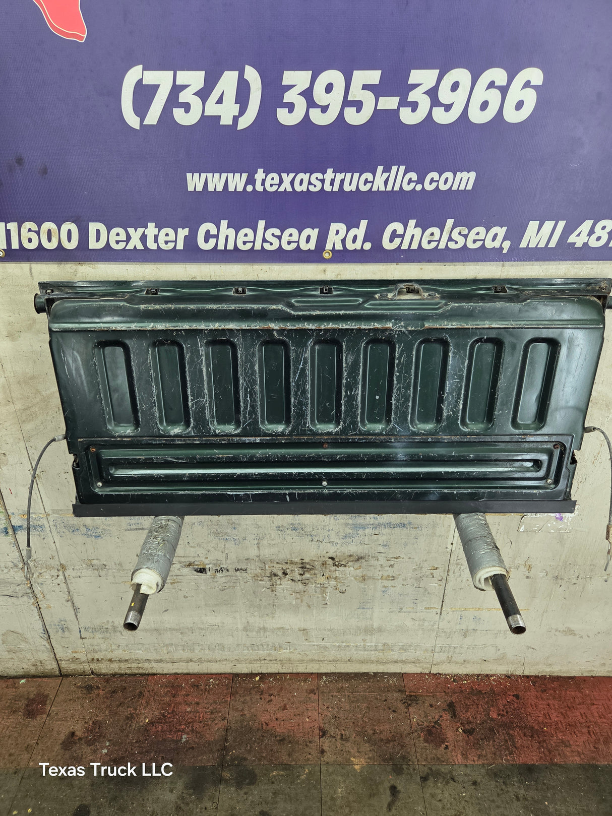 1997-2003 Ford F150 Step Side / Flare Side Tailgate