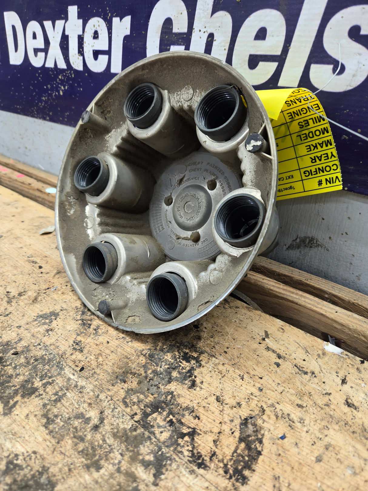 1999-2006 GMC Center Cap Hub Cap 15039488