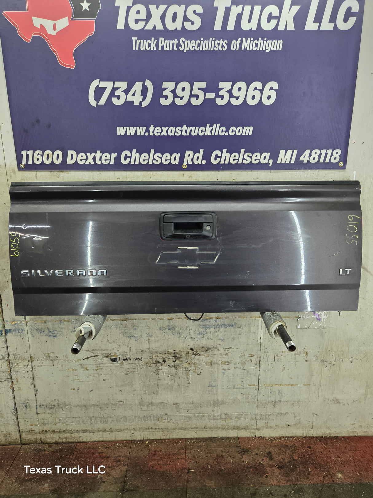 2014-2019 Chevrolet Silverado / GMC Sierra 1500 2500 3500 HD Tailgate