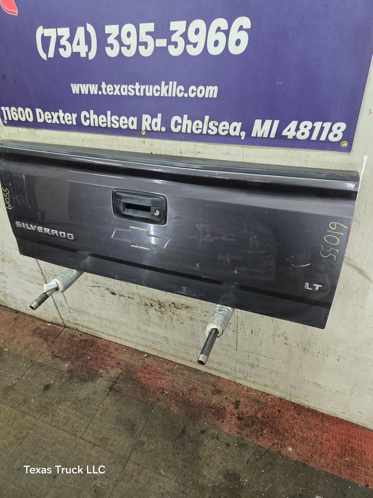 2014-2019 Chevrolet Silverado / GMC Sierra 1500 2500 3500 HD Tailgate