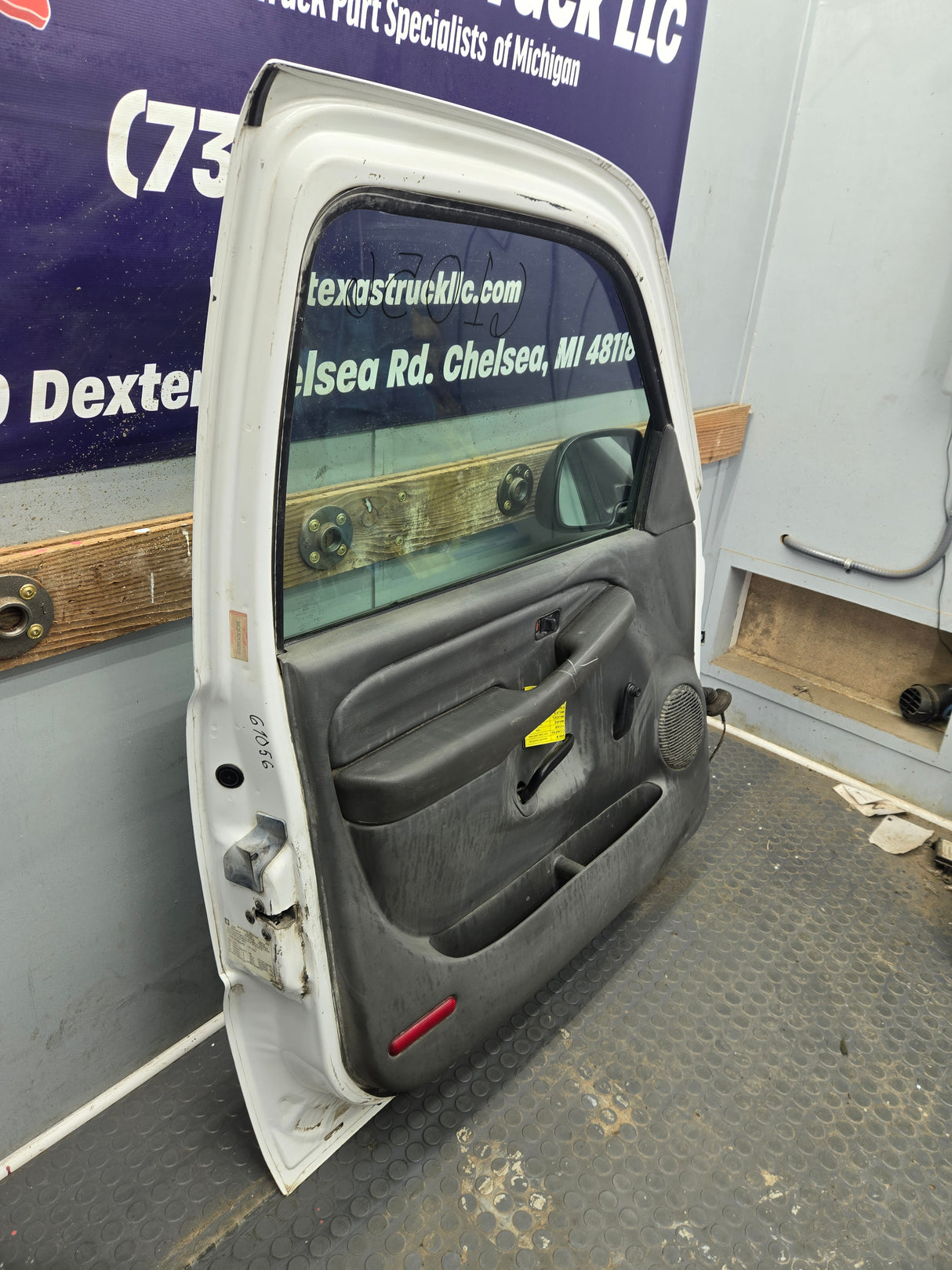 1999-2006 Chevrolet Silverado / GMC Sierra 1500 2500 3500 HD Driver Side Front Door LH - Grey