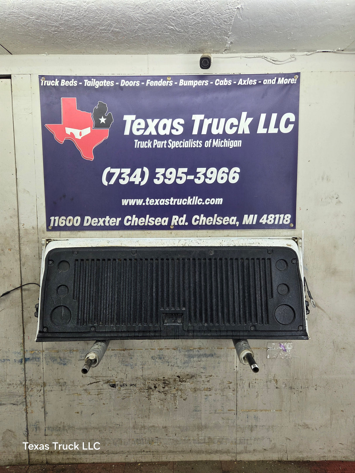 2007-2013 Chevrolet Silverado / GMC Sierra 1500 2500 3500 HD Tailgate