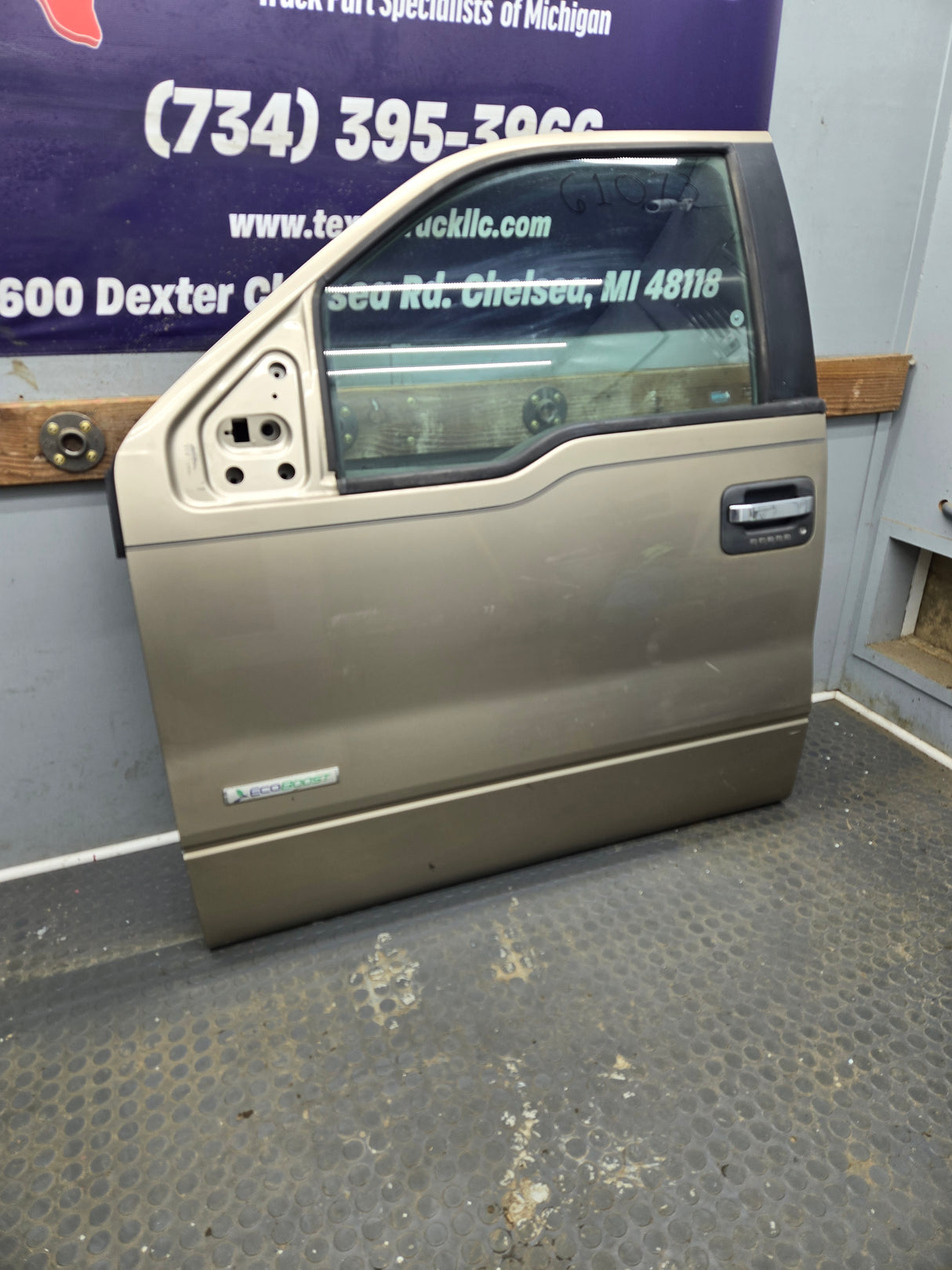2004-2008 Ford F150 Driver Side Extended/Regular Cab Front Door LH