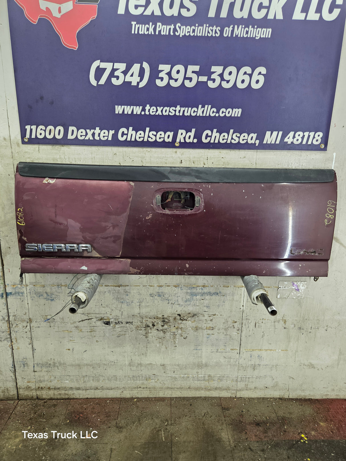 1999-2007 Chevrolet Silverado / GMC Sierra 1500 2500 3500 Tailgate