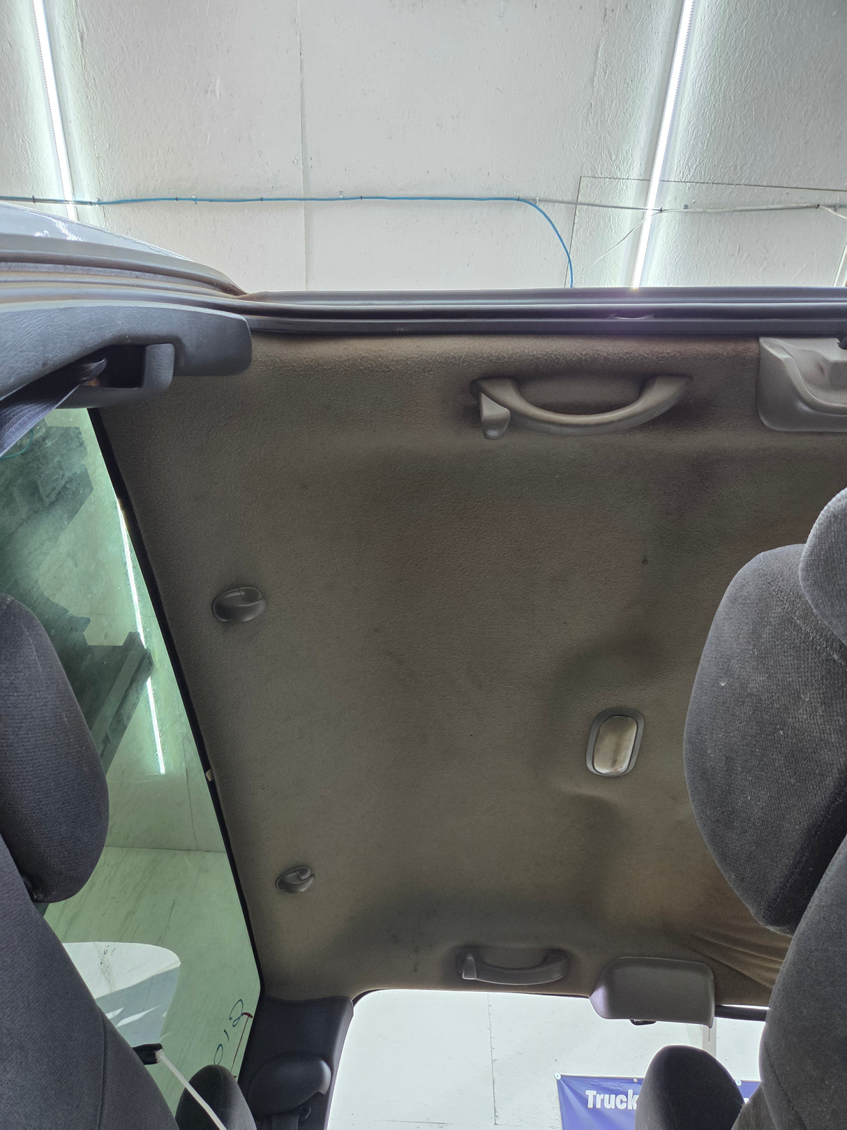 1999-2007 Chevrolet Silverado / GMC Sierra 1500 2500 HD 3500HD Extended Cab Body