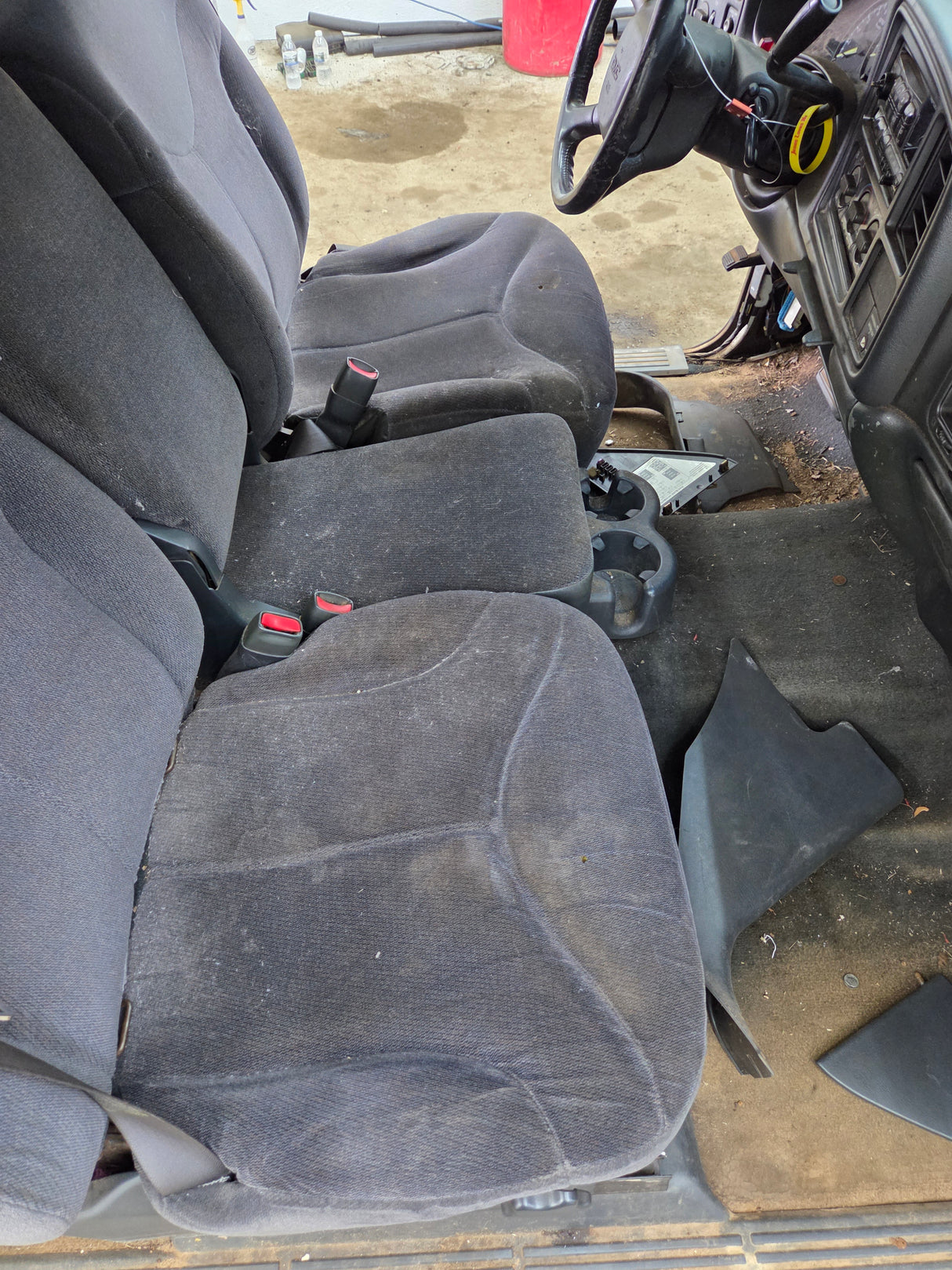 1999-2007 Chevrolet Silverado / GMC Sierra 1500 2500 HD 3500HD Extended Cab Body