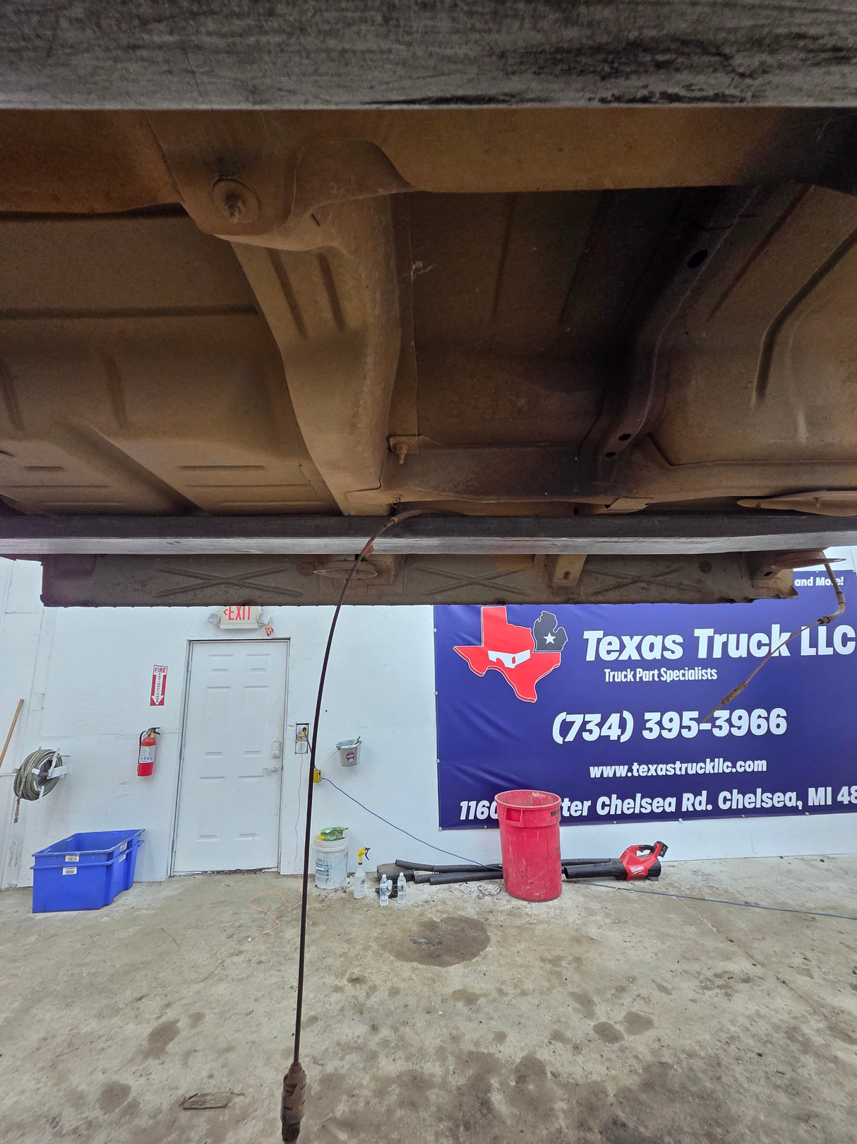 1999-2007 Chevrolet Silverado / GMC Sierra 1500 2500 HD 3500HD Extended Cab Body