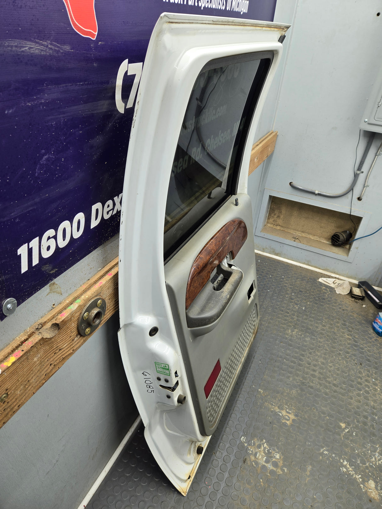 1999-2016 Ford Super Duty Driver Rear Door LH Crew Cab F250 F350 F450 F550