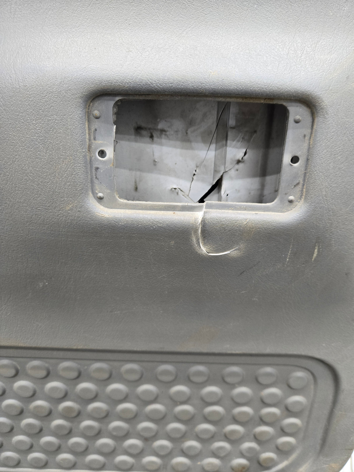 1999-2016 Ford Super Duty Driver Rear Door LH Crew Cab F250 F350 F450 F550