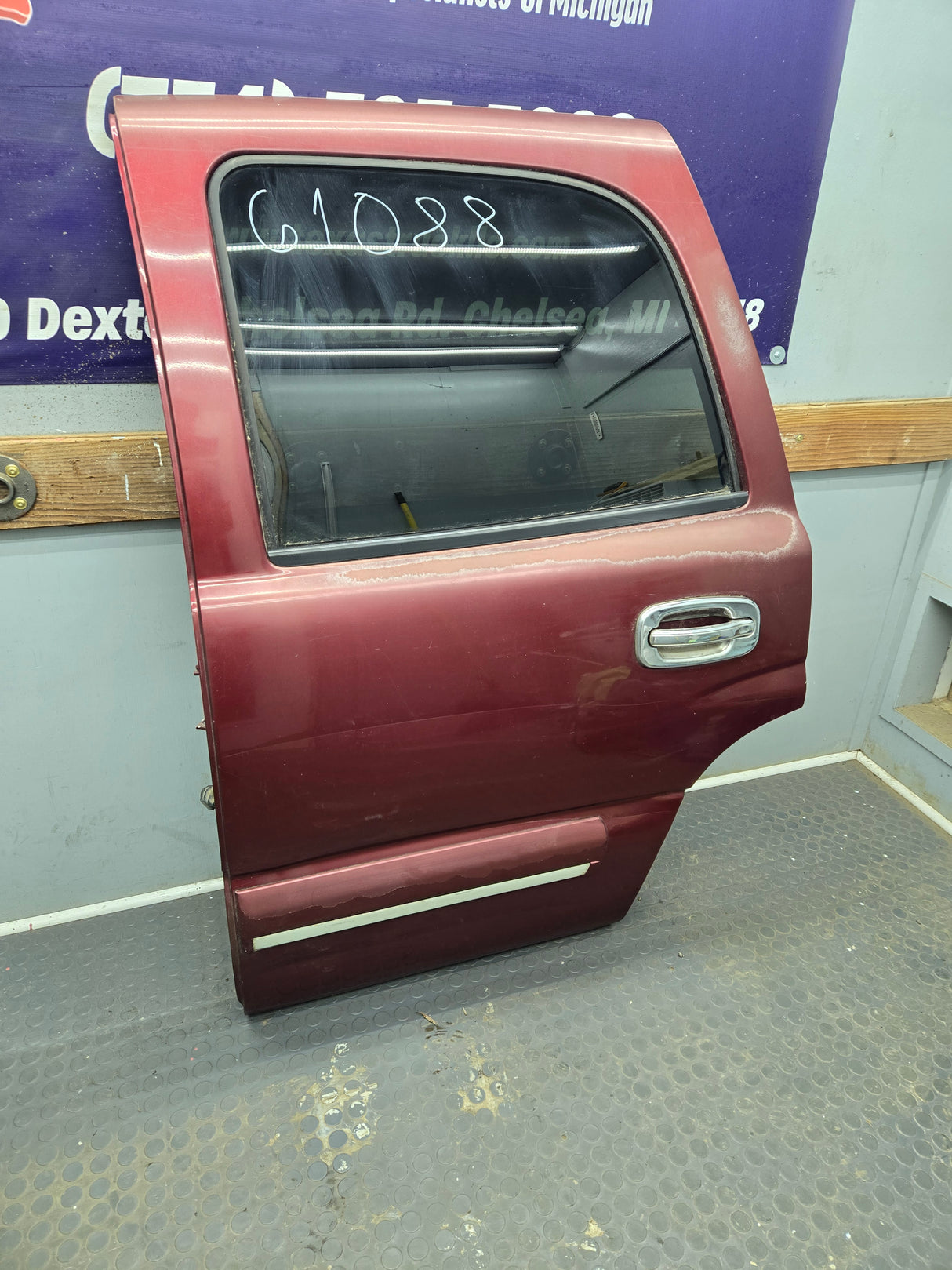 2001-2006 Chevrolet Tahoe / GMC Yukon 1500 2500HD Rear Driver Side Rear Door LH