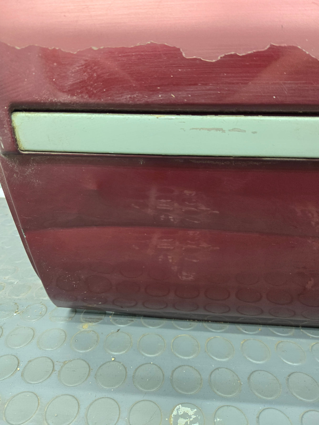 2001-2006 Chevrolet Tahoe / GMC Yukon 1500 2500HD Rear Driver Side Rear Door LH