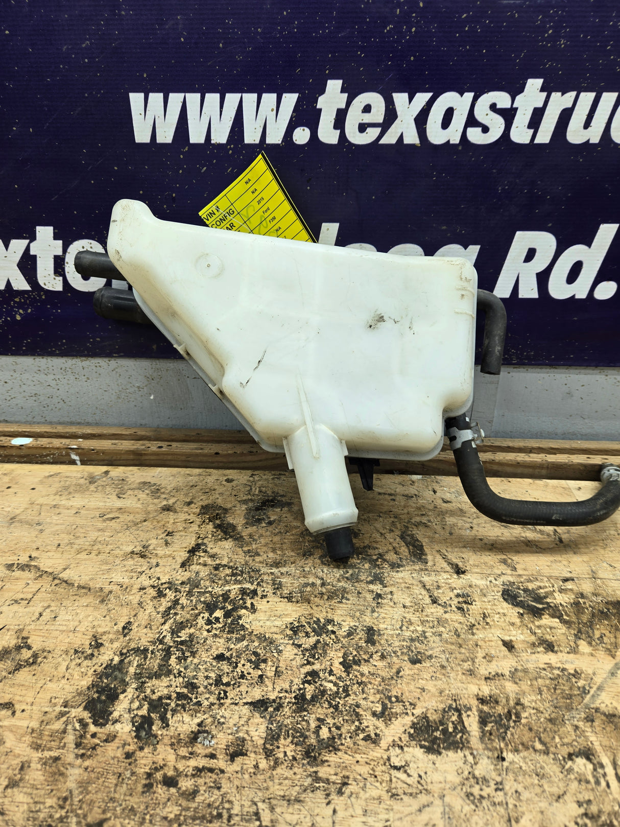 2011-2016 Ford Super Duty 6.7L Engine Coolant Reservoir/Overflow Tank F250 F350 F450 F550 BC34-8C045-OE