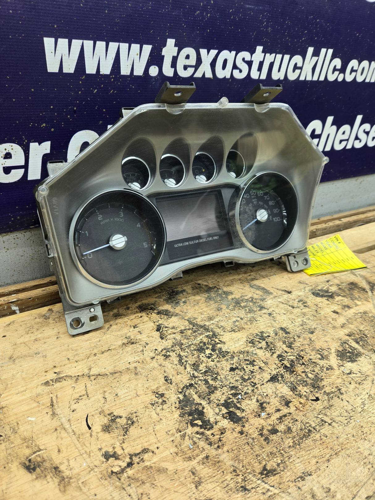 2015 Ford Super Duty F250 F350 6.7L Instrument Cluster Gauge Speedometer - CC3T-10849-KC