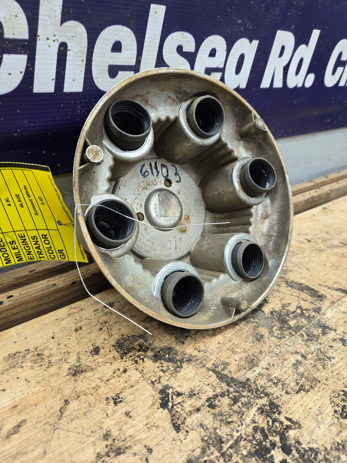 1999-2006 GMC Center Cap Hub Cap 15039488