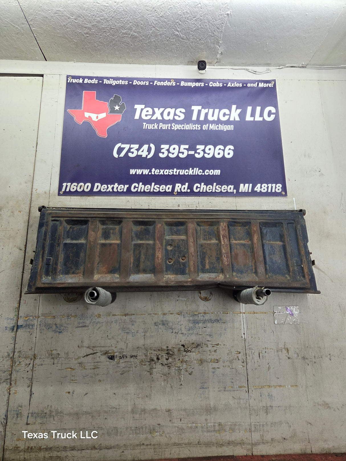 1973-1987 Chevrolet / GMC Square Body Tailgate C10 C15 C20 C25 C35 K10 K15 K20 K25 K35