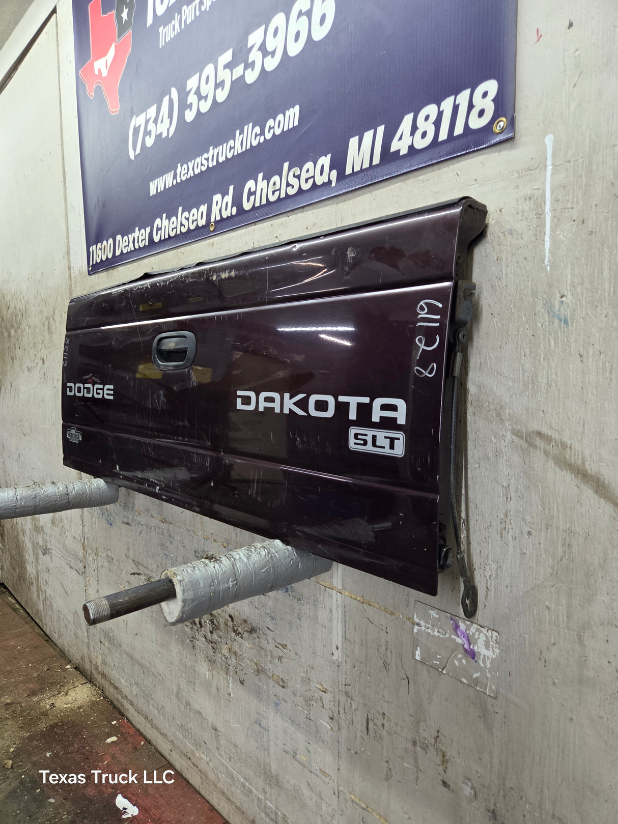 1997-2004 Dodge Dakota 2nd Gen Tailgate