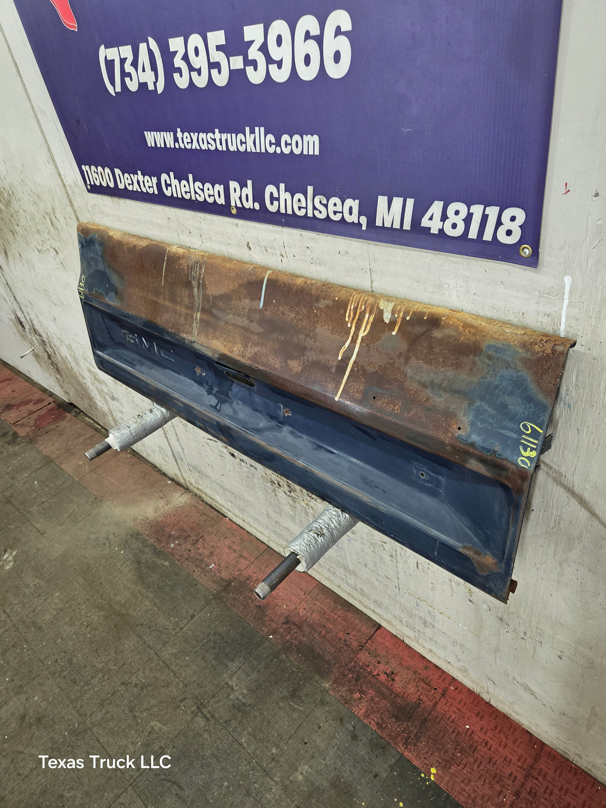 1973-1987 Chevrolet / GMC Square Body Tailgate C10 C15 C20 C25 C35 K10 K15 K20 K25 K35