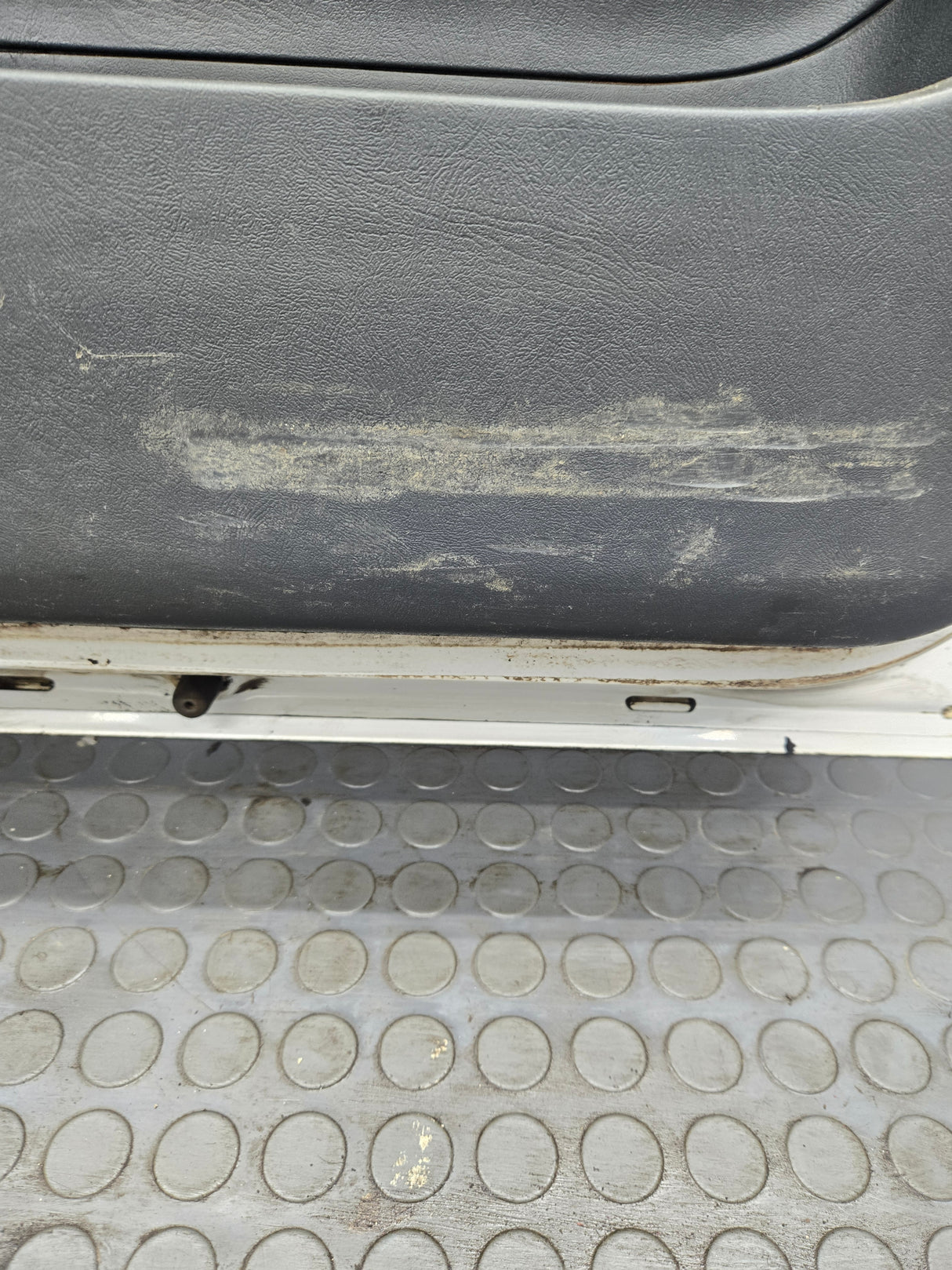 1999-2006 Chevrolet Silverado / GMC Sierra 1500 2500 3500 HD Rear Passenger side Extended Cab Rear Door