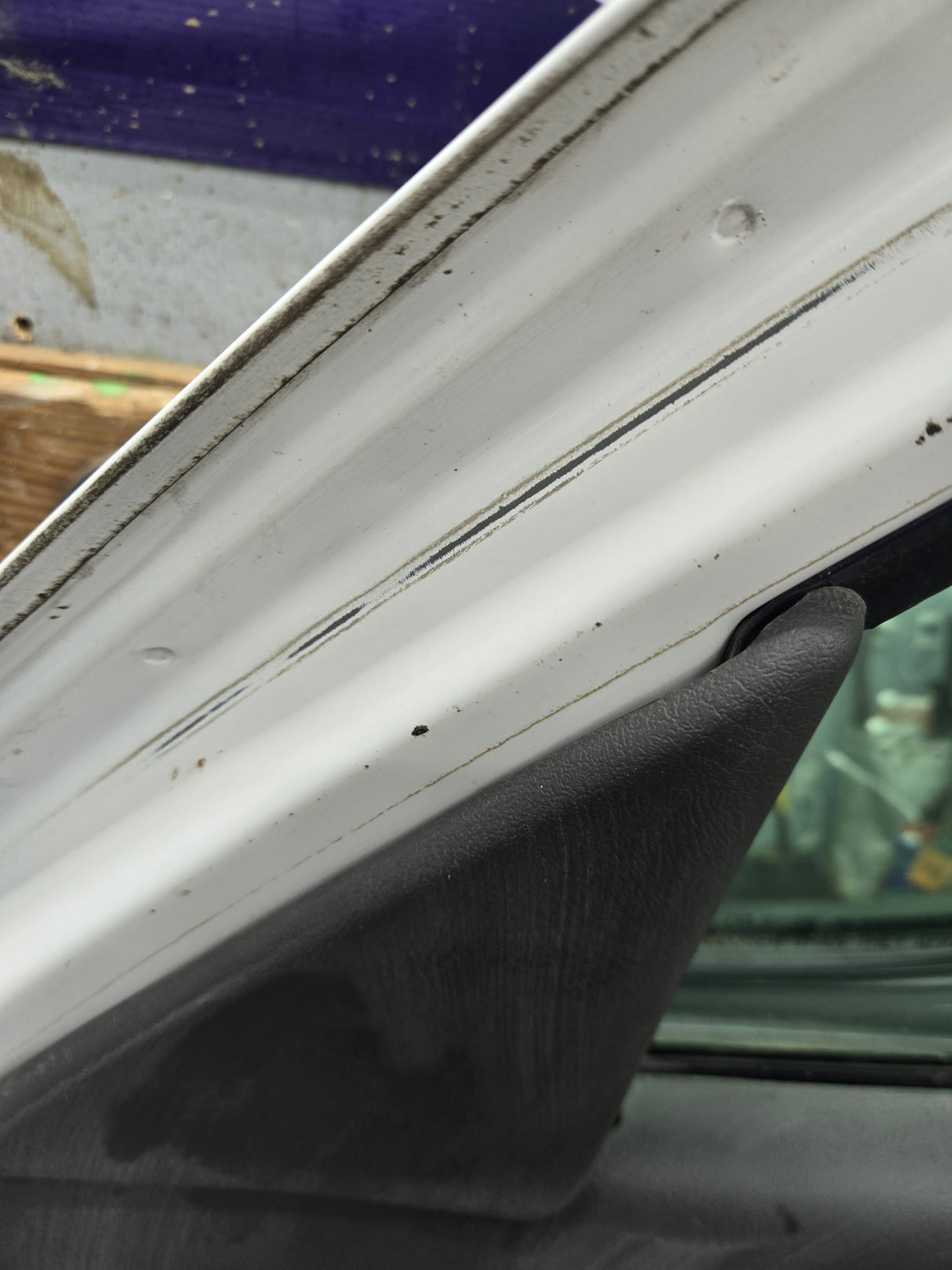 1999-2006 Chevrolet Silverado / GMC Sierra 1500 2500 3500 HD Front Passenger side Door RH