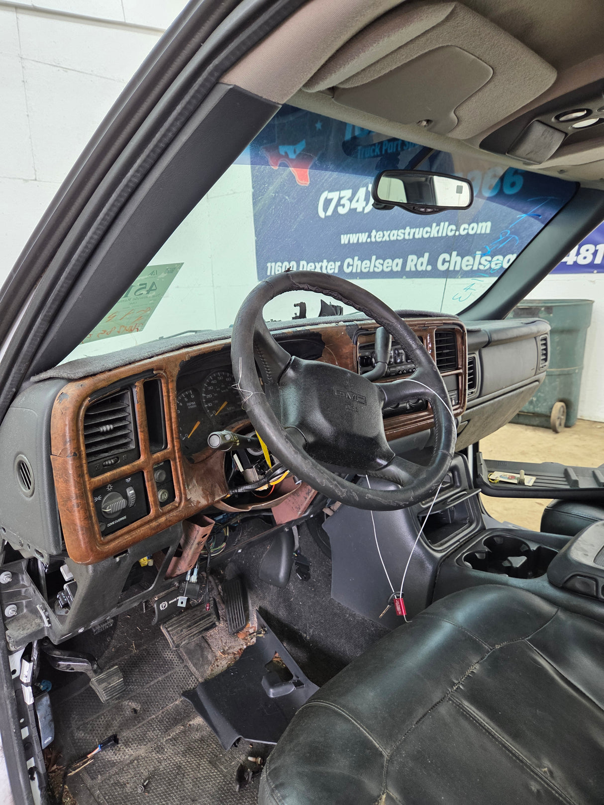 1999-2007 Chevrolet Silverado / GMC Sierra 1500 2500 HD 3500HD Extended Cab Body