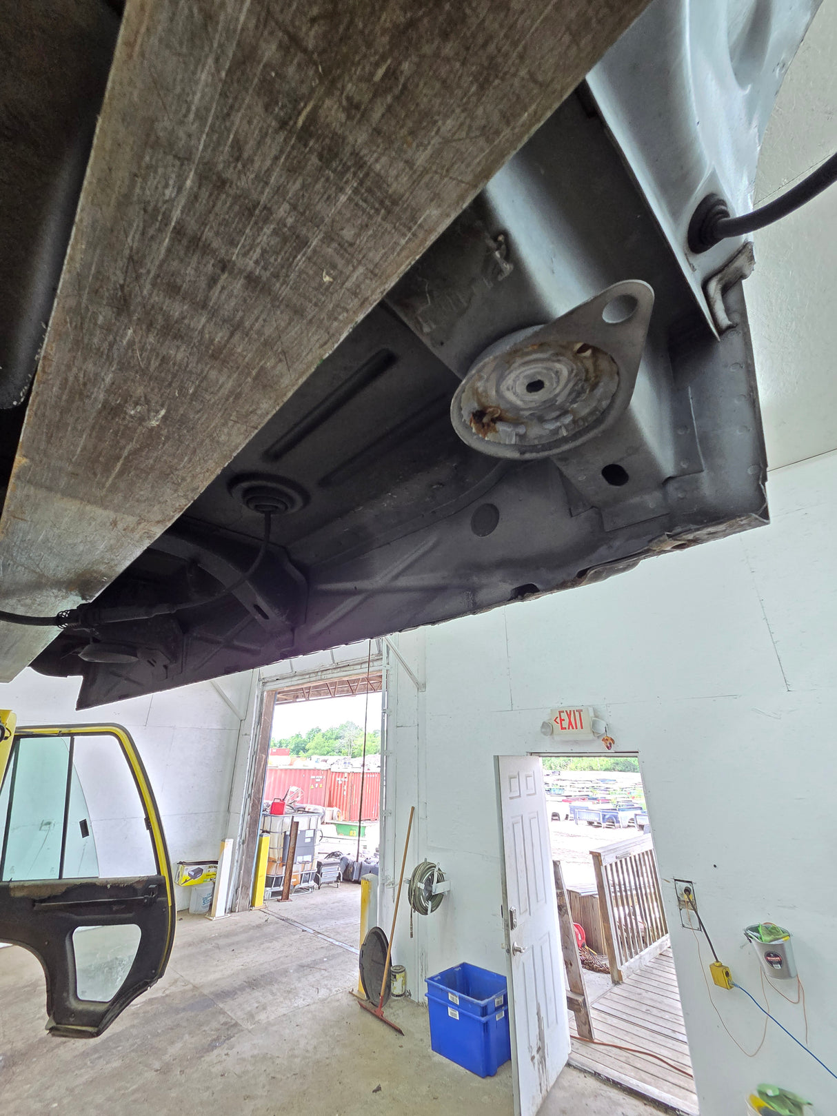 1999-2007 Chevrolet Silverado / GMC Sierra 1500 2500 HD 3500HD Extended Cab Body