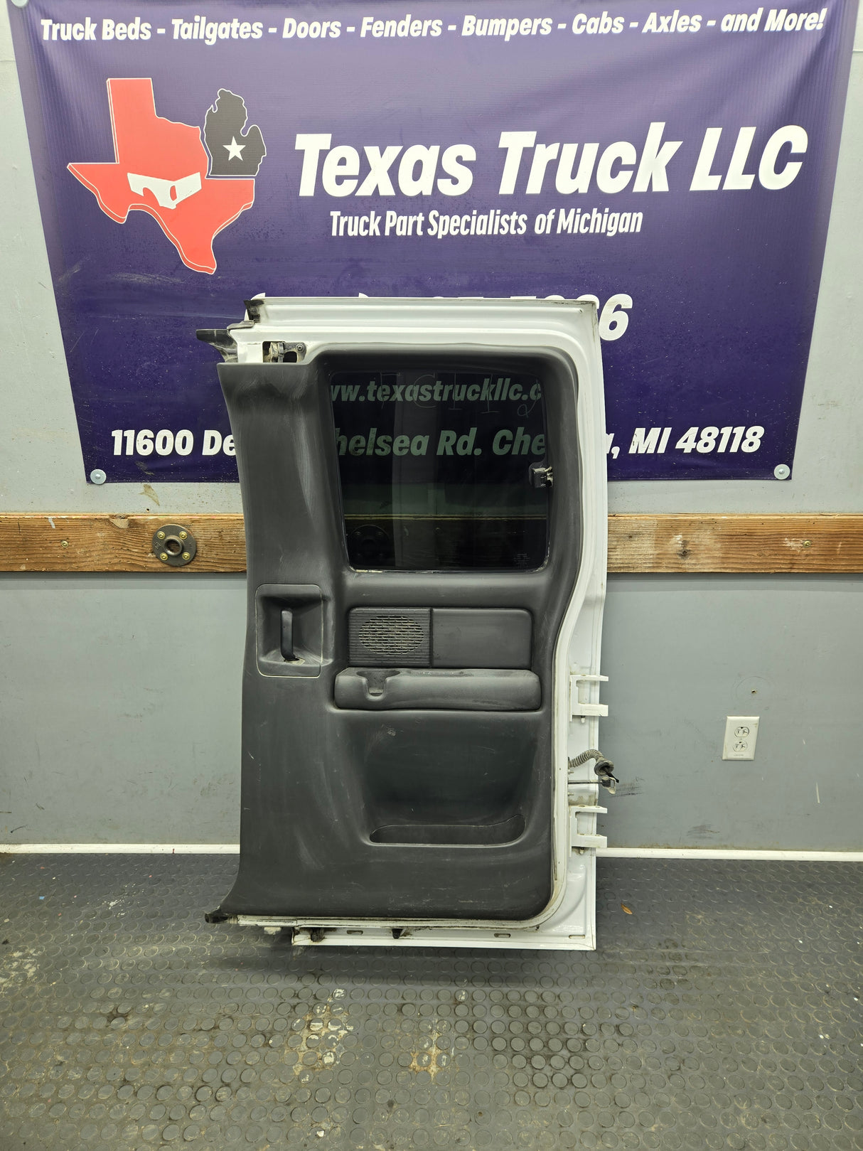 1999-2006 Chevrolet Silverado / GMC Sierra 1500 2500 3500 HD Rear Passenger side Extended Cab Rear Door