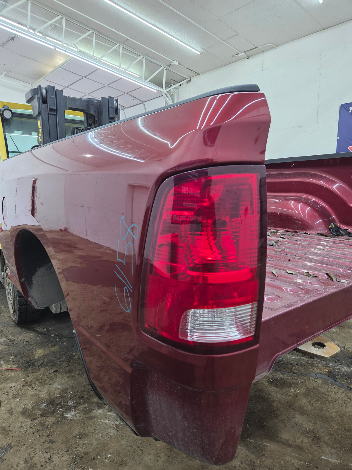 2009-2018 Dodge Ram 4th Gen 1500 2500 3500 6' 4" Short Truck Bed
