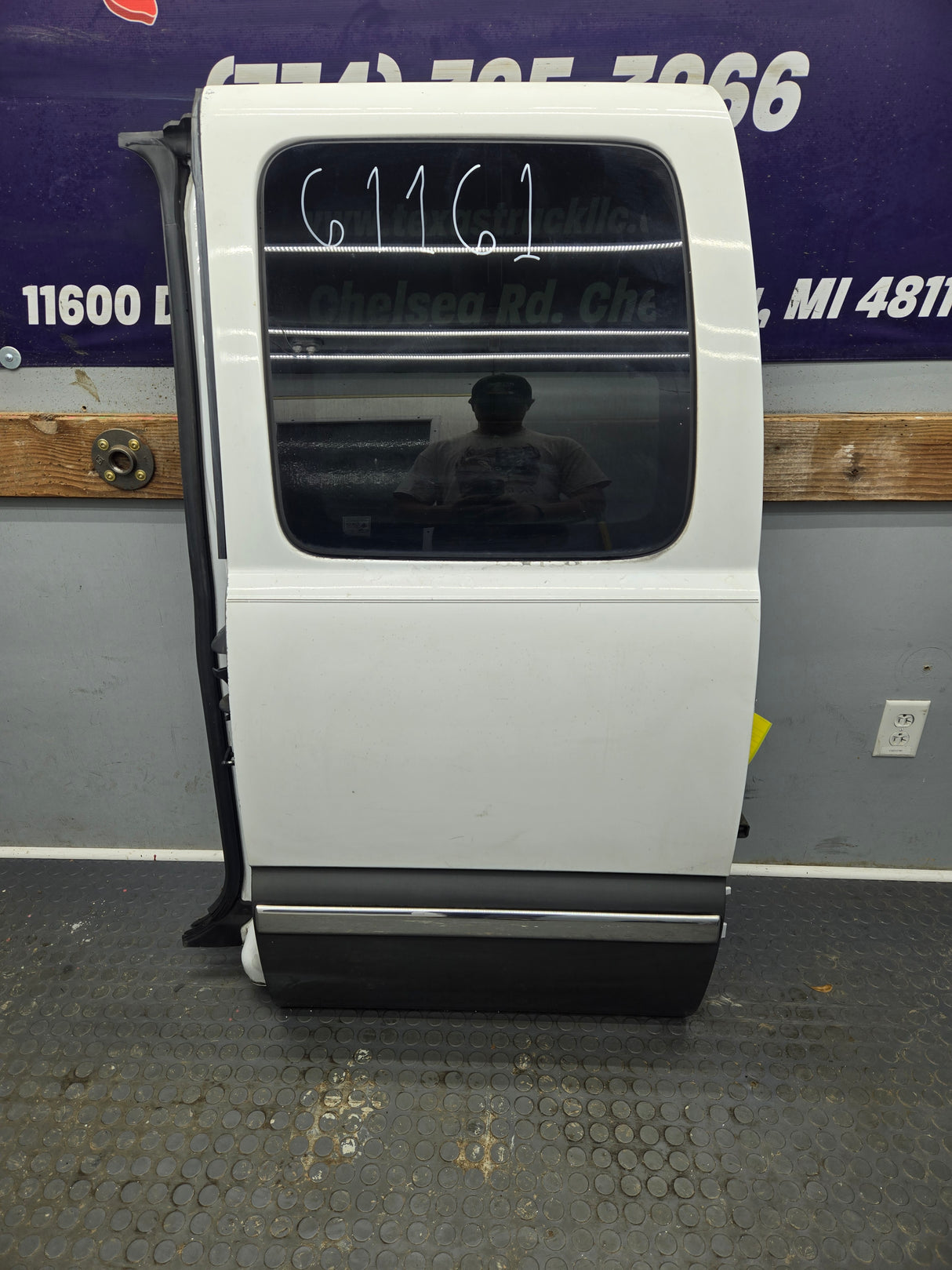 1999-2006 Chevrolet Silverado / GMC Sierra 1500 2500 3500 HD Rear Driver Side Extended Cab Rear Door