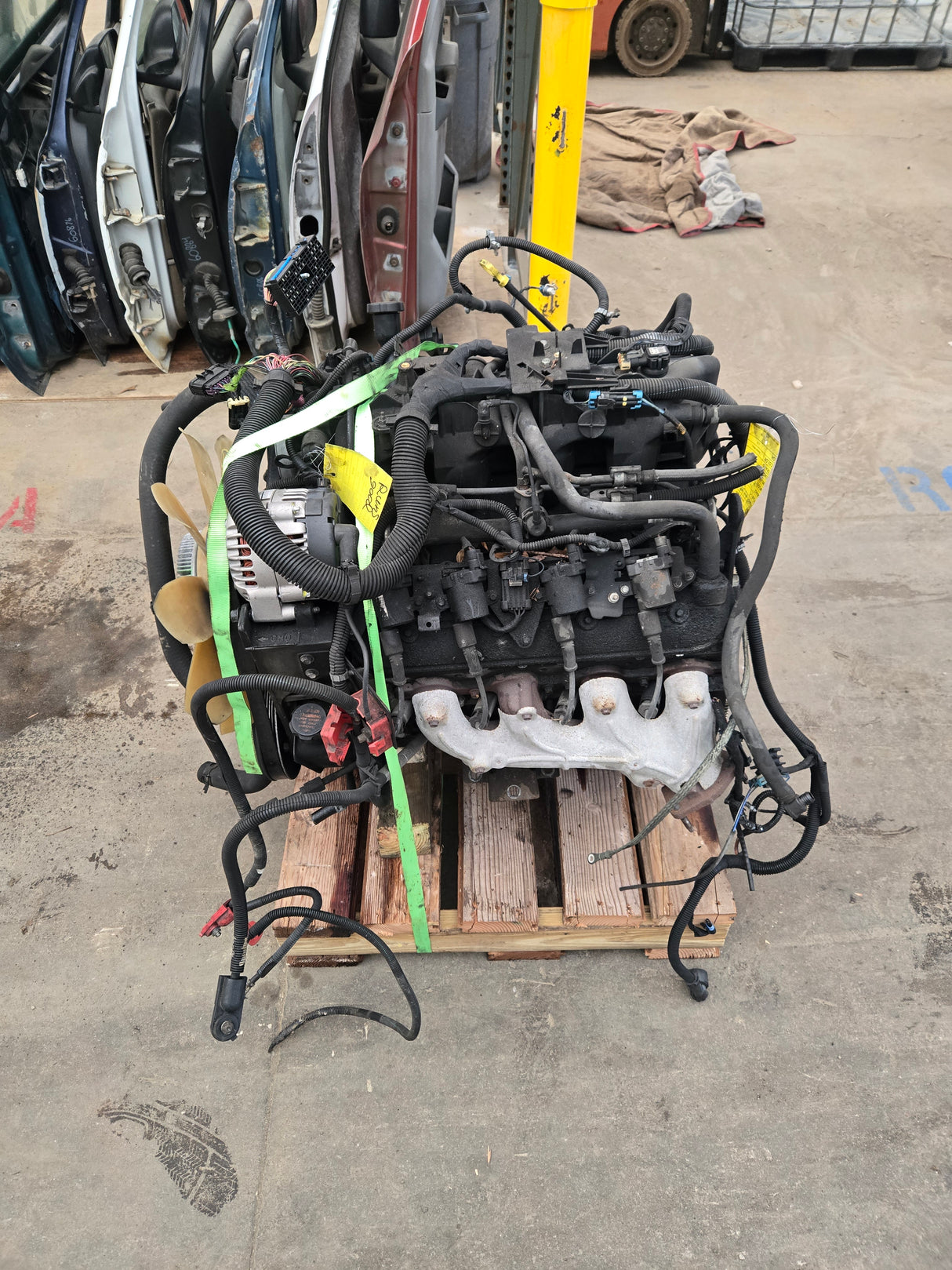 2000 Chevrolet GMC 1500 5.3L Engine LS Vortec Gas Engine Runs Good