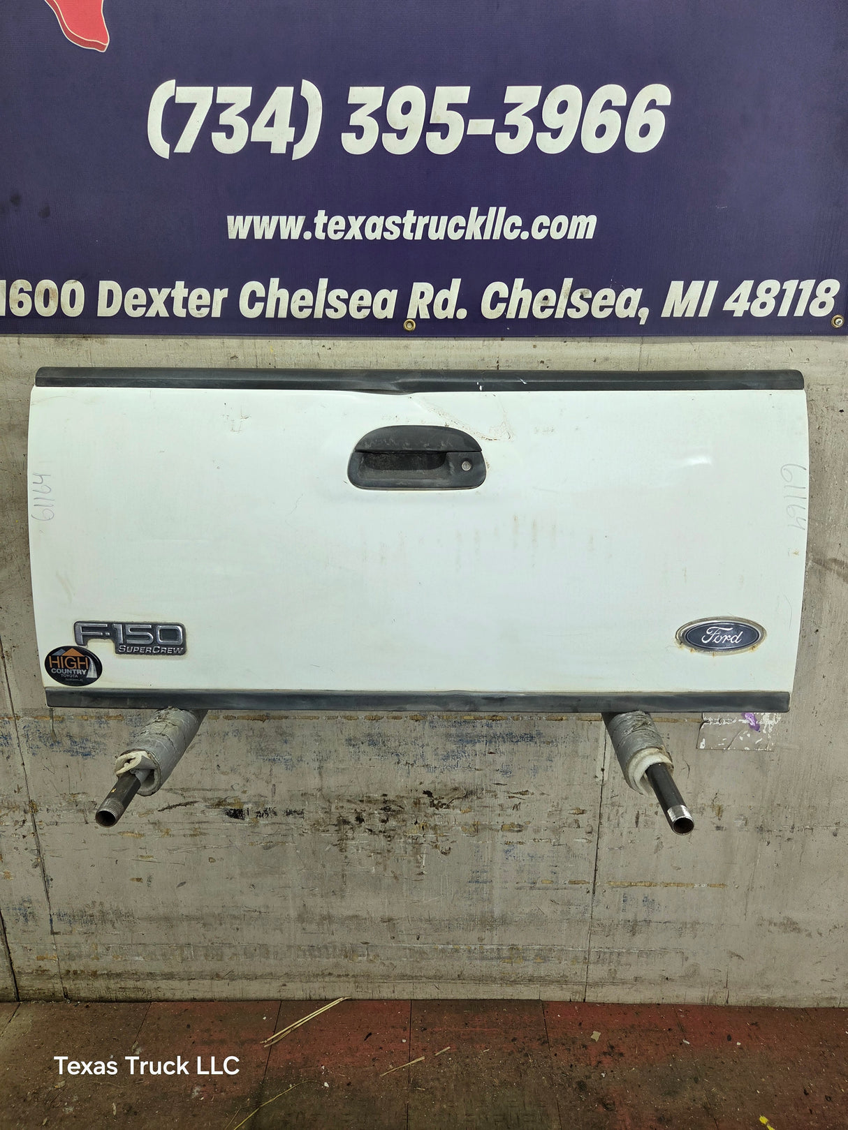 1997-2003 Ford F150 Step Side / Flare Side Tailgate
