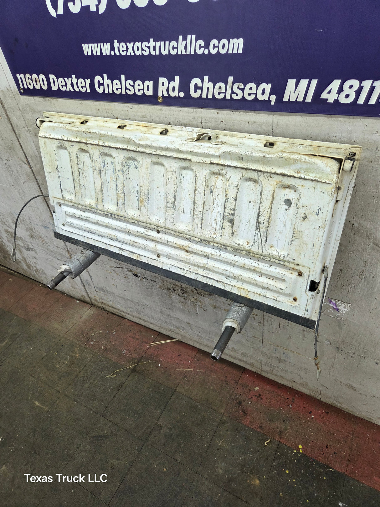 1997-2003 Ford F150 Step Side / Flare Side Tailgate