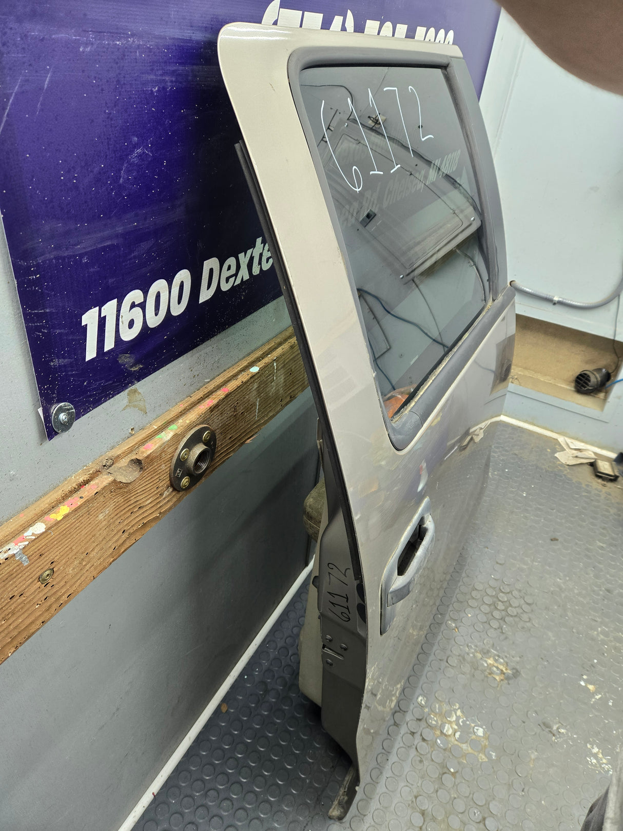 2004-2008 Ford F150 Passenger Side Rear Crew Cab Door RH