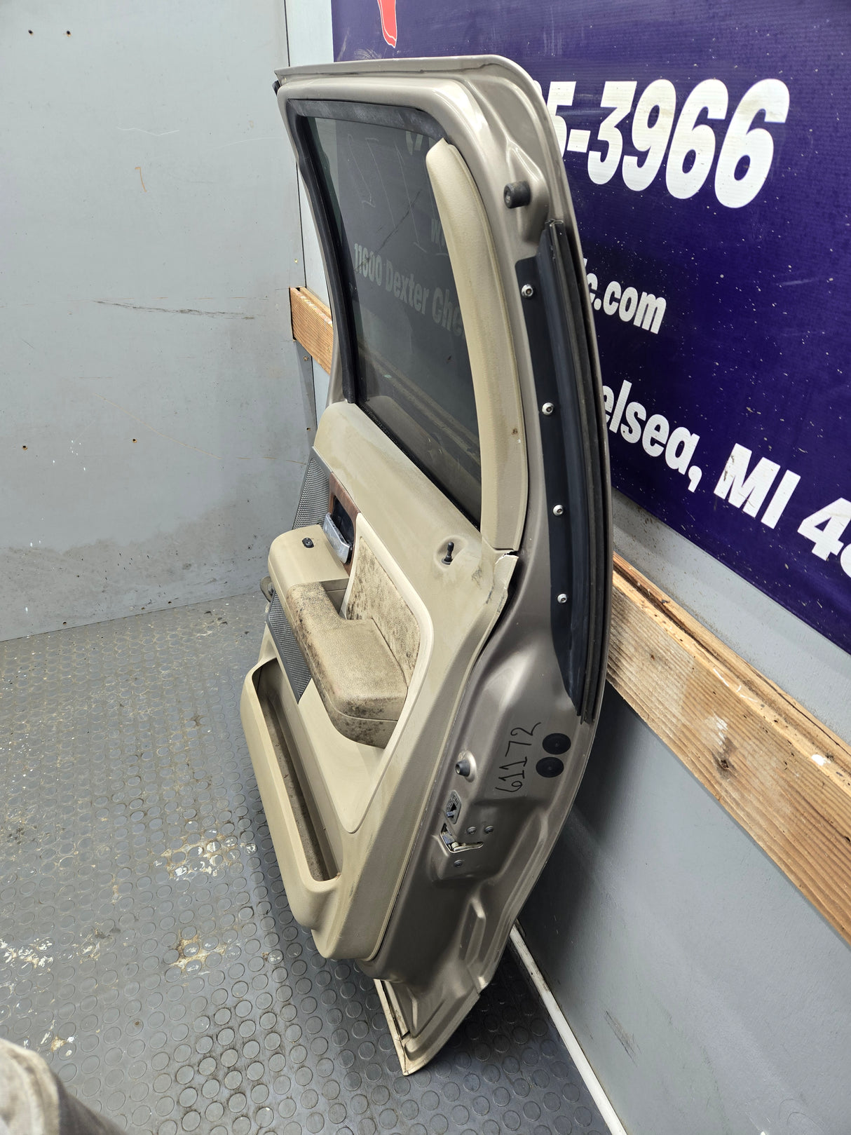 2004-2008 Ford F150 Passenger Side Rear Crew Cab Door RH