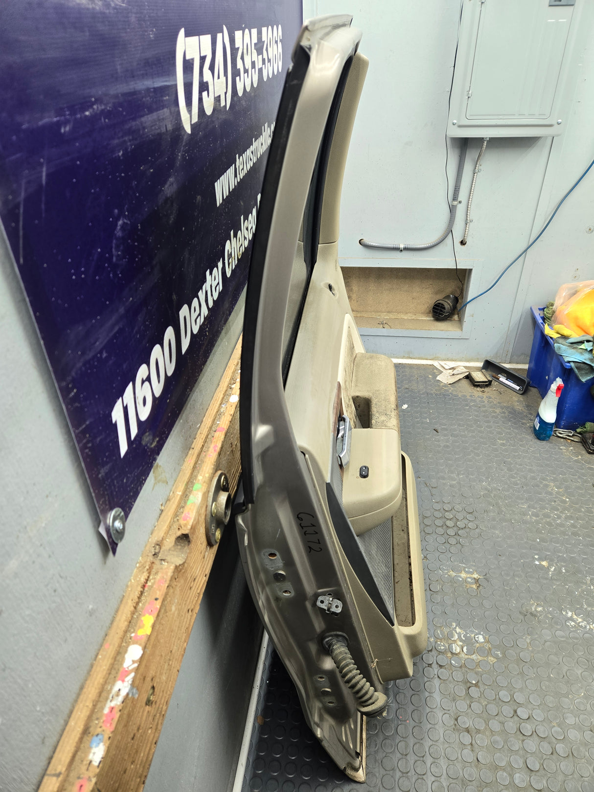 2004-2008 Ford F150 Passenger Side Rear Crew Cab Door RH
