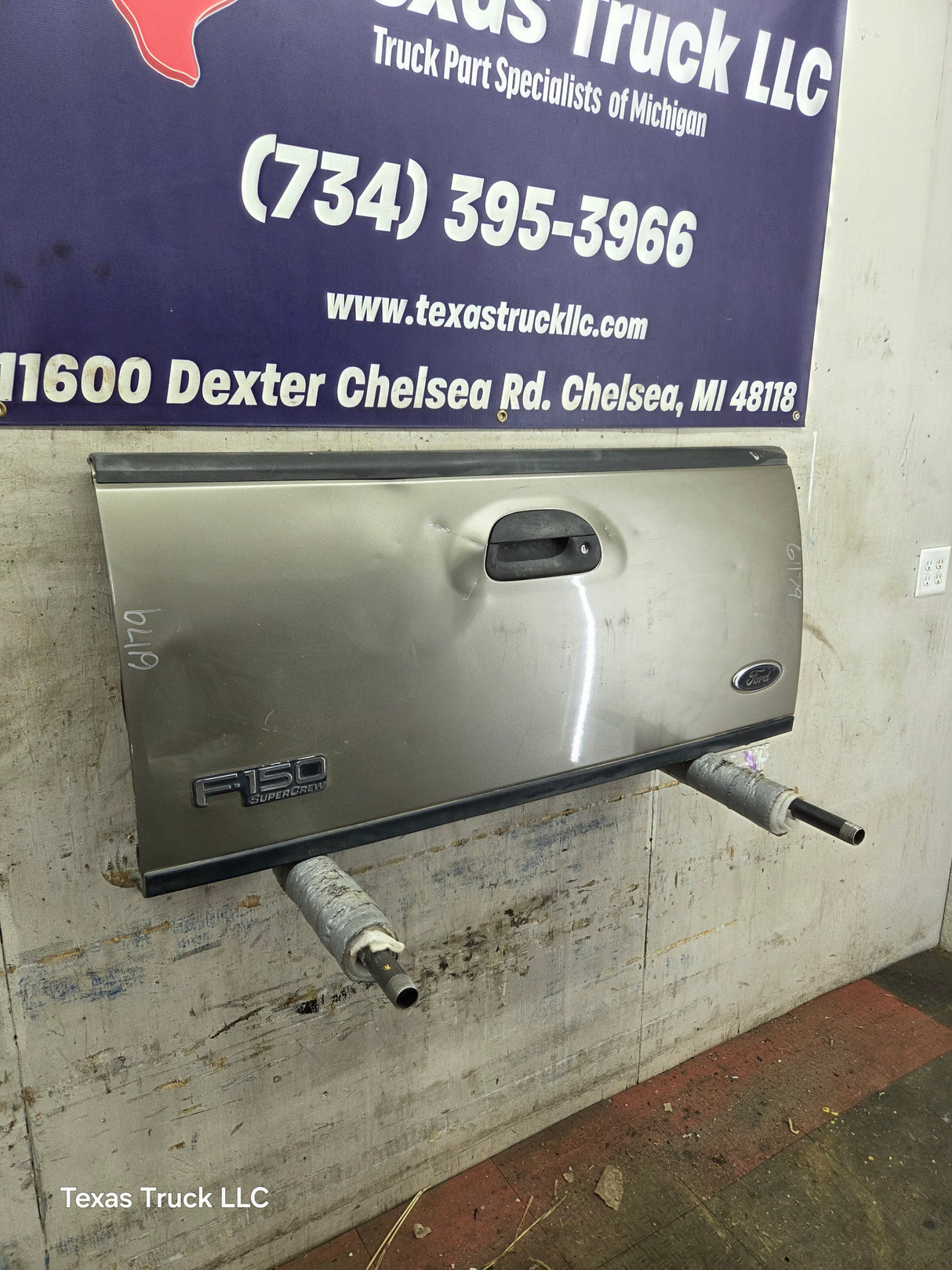 1997-2003 Ford F150 Step Side / Flare Side Tailgate