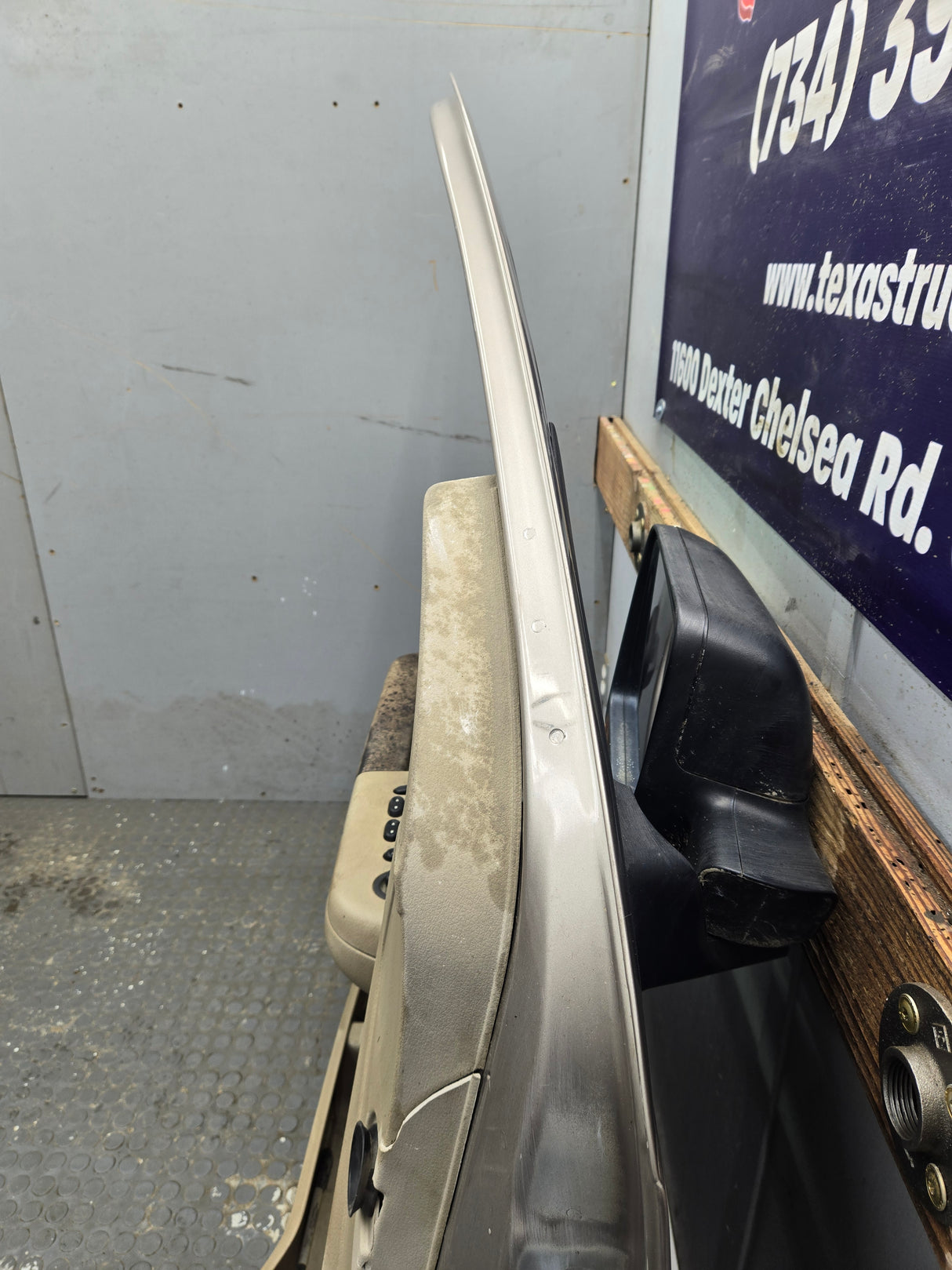 2004-2008 Ford F150 Driver Side Extended/Regular Cab Front Door LH