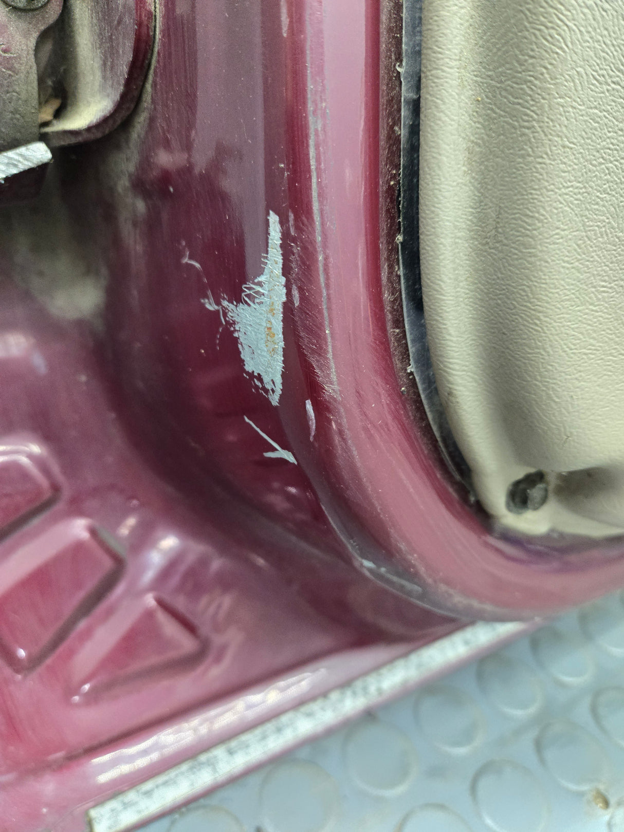 1999-2006 Chevrolet Silverado / GMC Sierra 1500 2500 3500 HD Rear Passenger side Crew Cab rear door