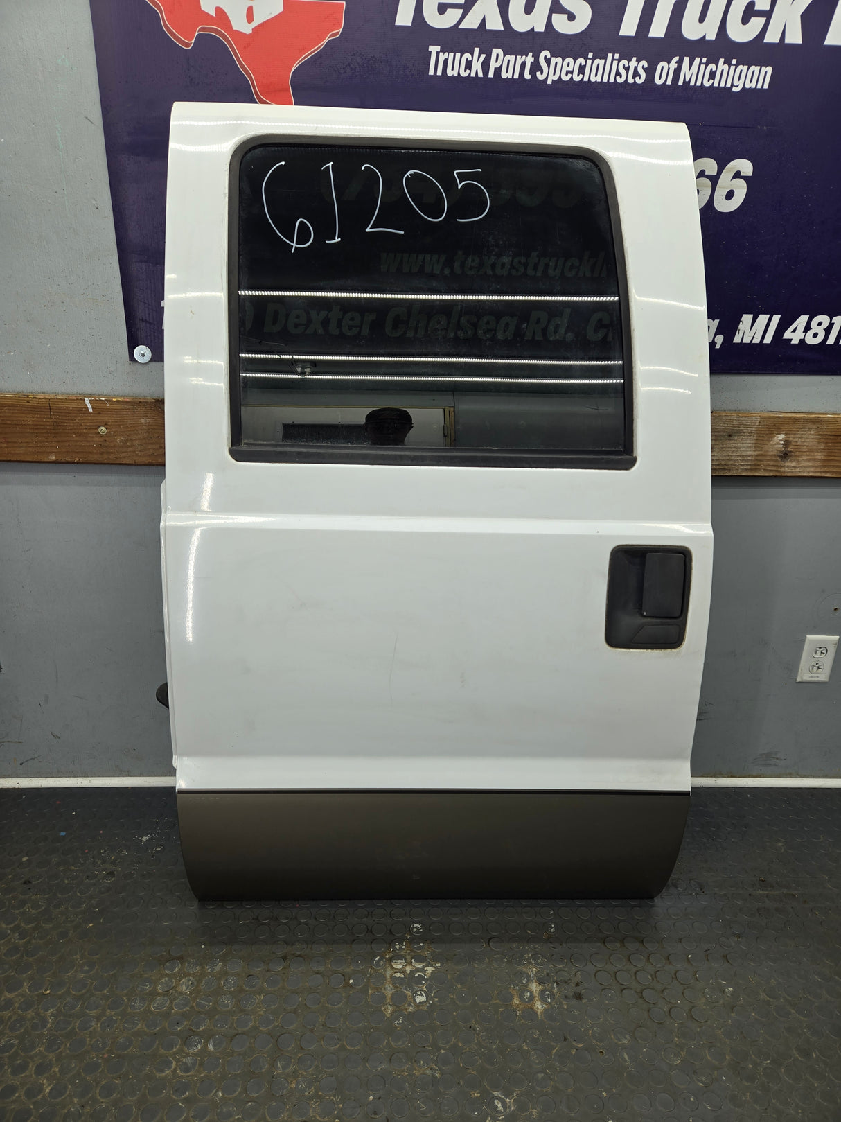1999-2011 Ford Super Duty LH Driver Side Rear Crew Cab Door F250 F350 F450 F550