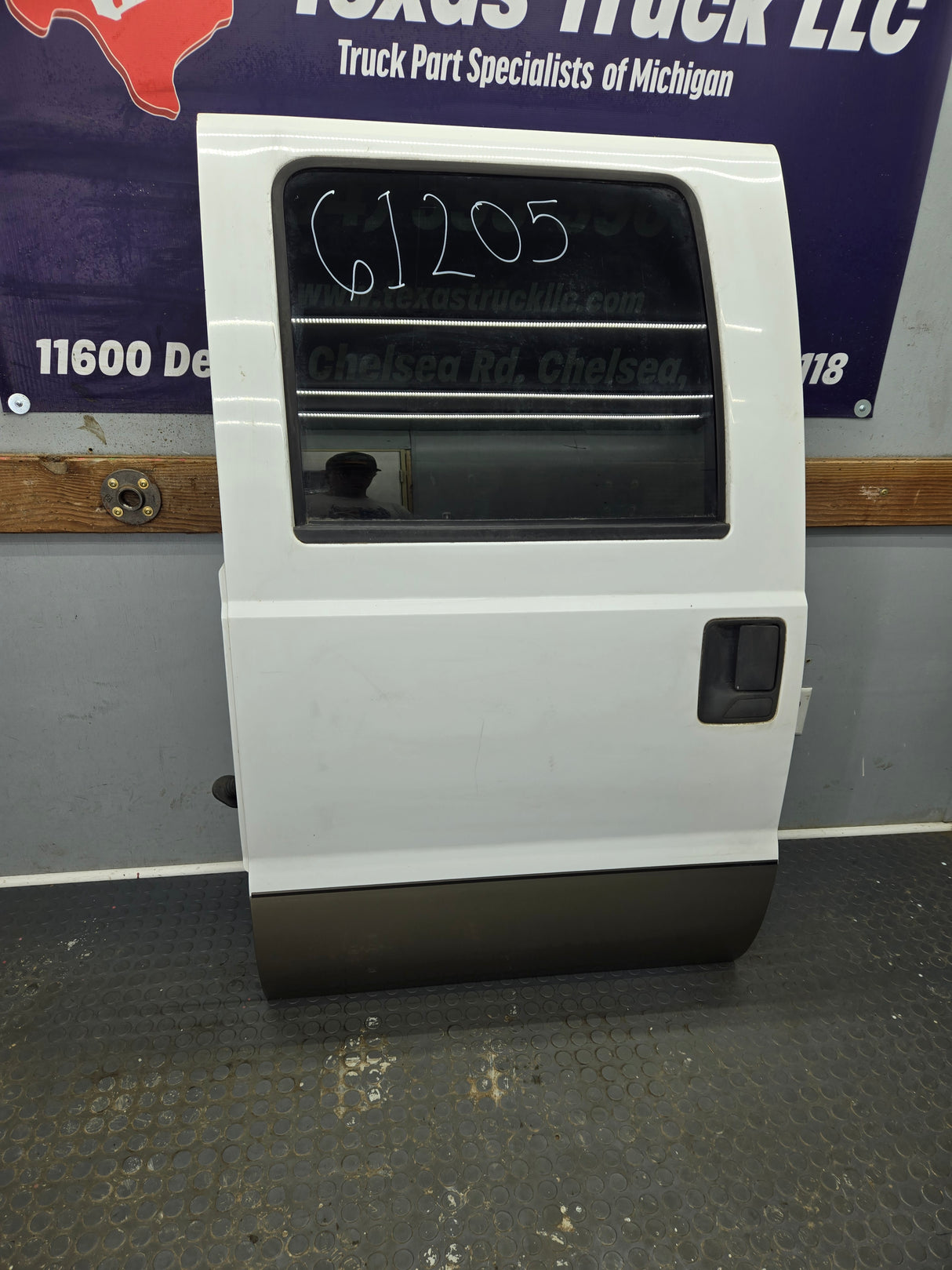1999-2011 Ford Super Duty LH Driver Side Rear Crew Cab Door F250 F350 F450 F550