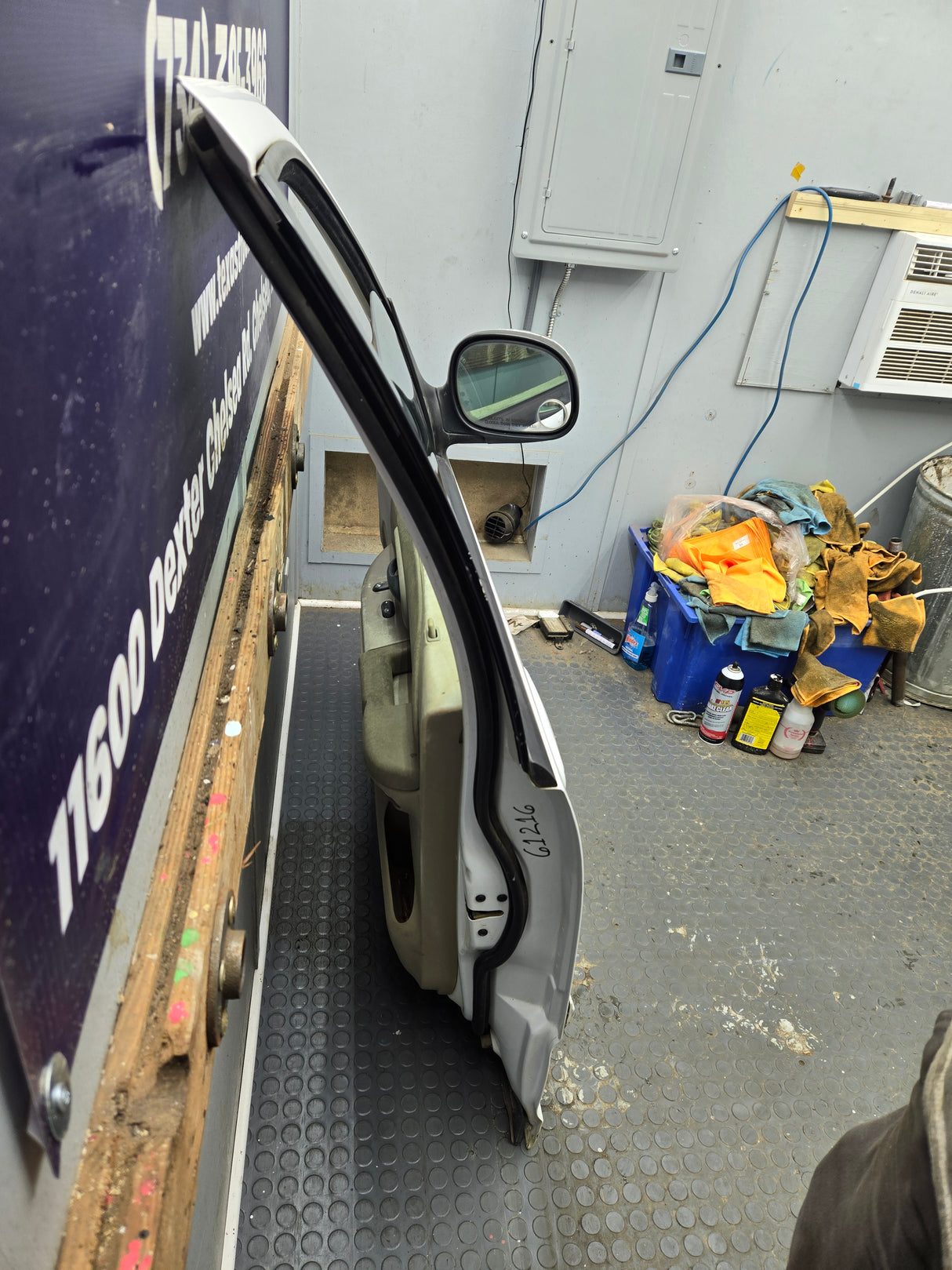 1997-2003 Ford F150 Passenger Side RH Front Door