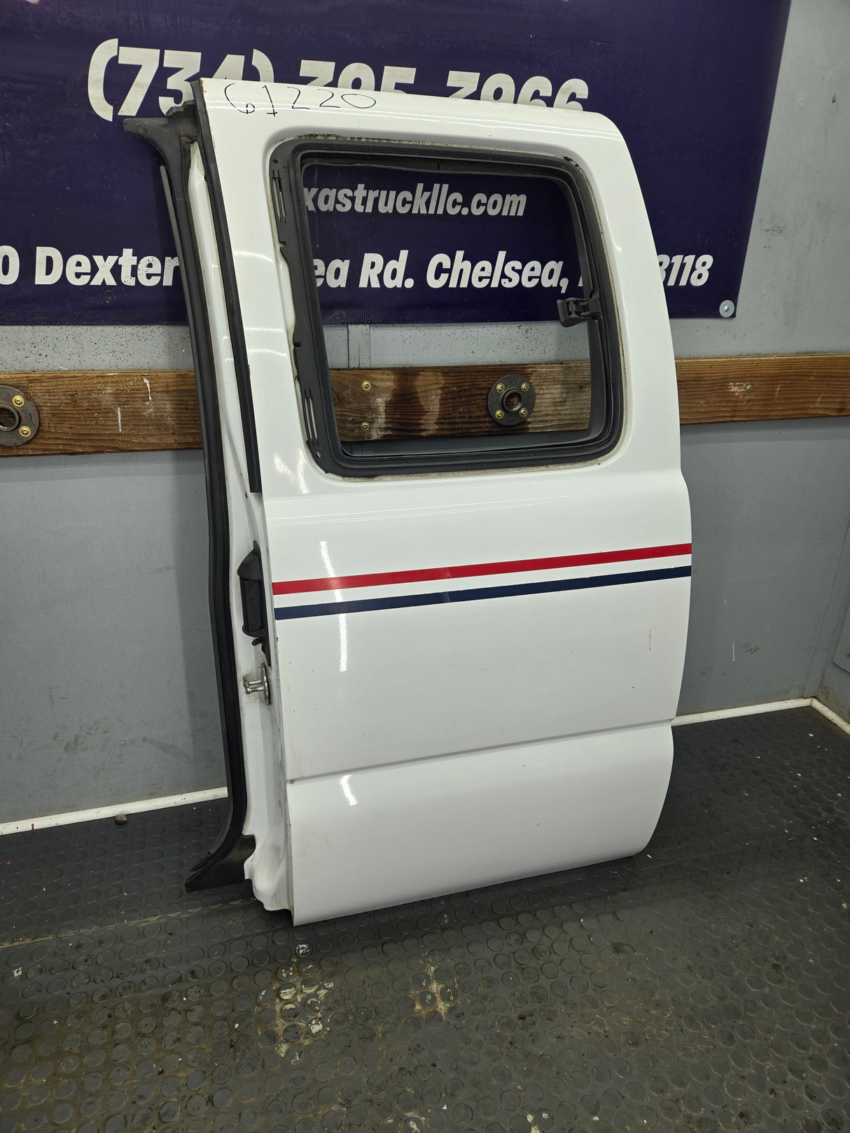 1999-2006 Chevrolet Silverado / GMC Sierra 1500 2500 3500 HD Rear Driver side Extended Cab Rear Door