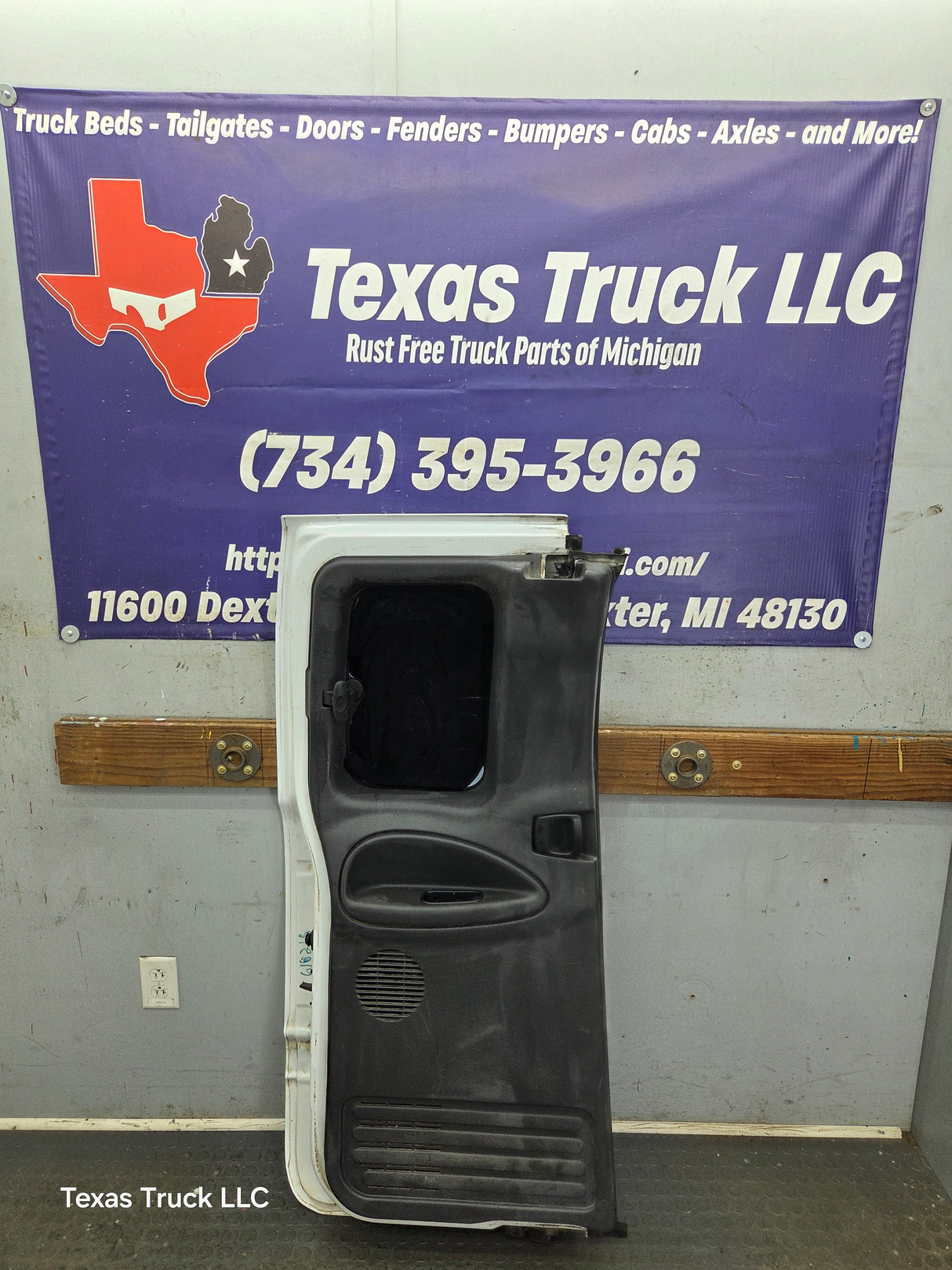 1994-2002 Dodge Ram 2nd Gen LH Driver Side Rear Extended Cab Door 1500 2500 3500