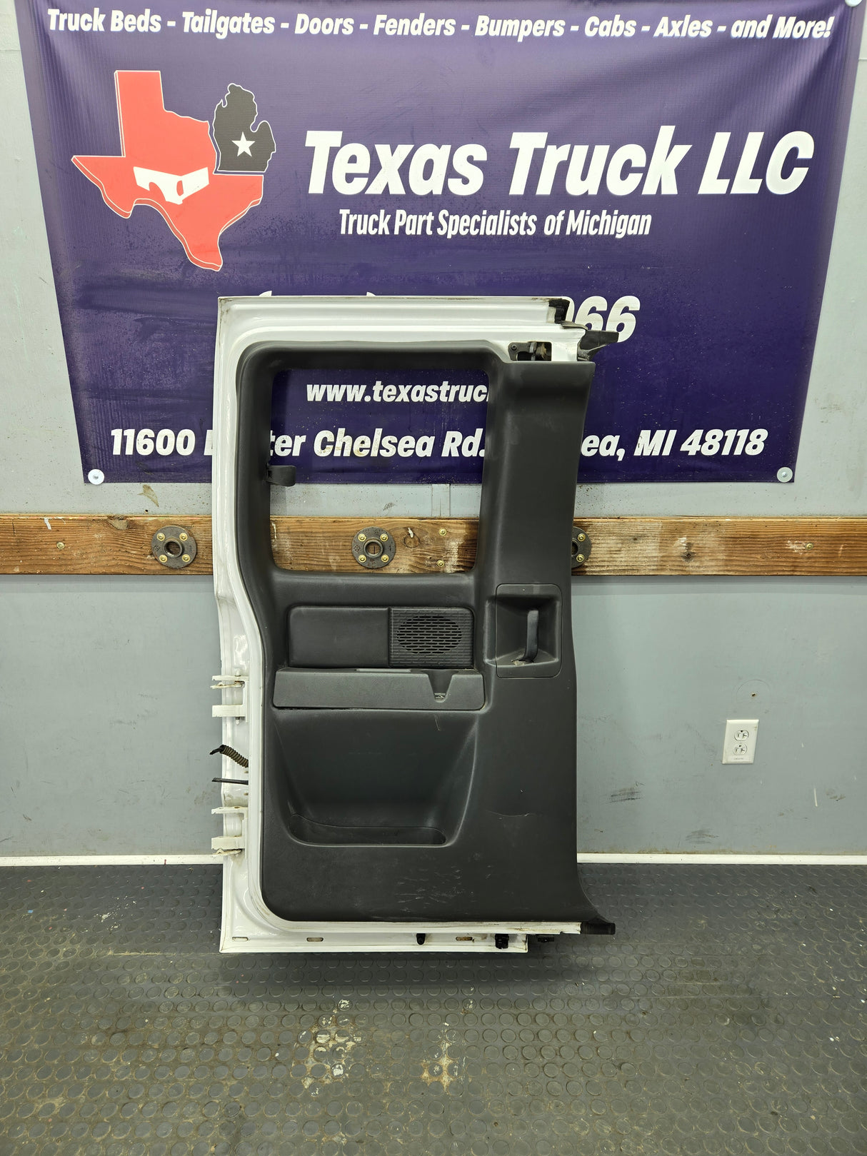 1999-2006 Chevrolet Silverado / GMC Sierra 1500 2500 3500 HD Rear Driver side Extended Cab Rear Door