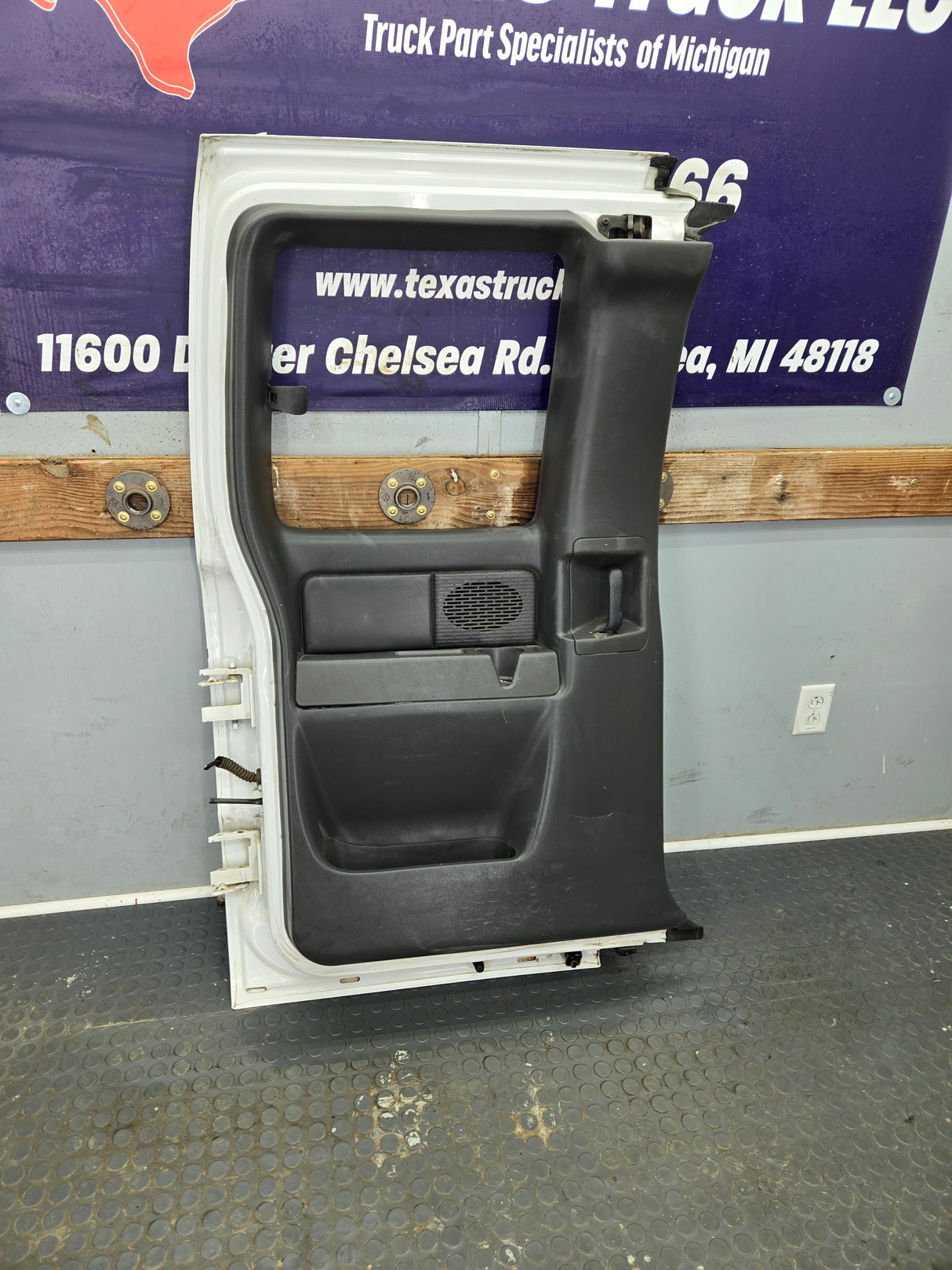 1999-2006 Chevrolet Silverado / GMC Sierra 1500 2500 3500 HD Rear Driver side Extended Cab Rear Door