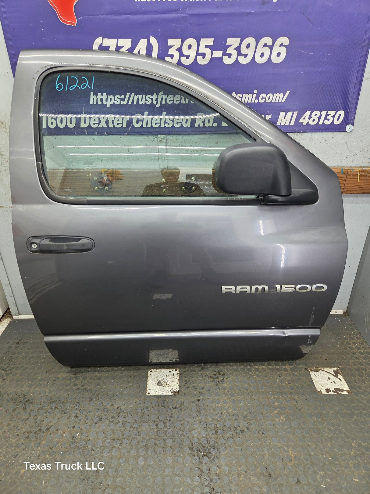 2003-2008 Dodge Ram 3rd Gen Passenger Side Front Regular Cab Door 1500 2500 3500 4500 5500