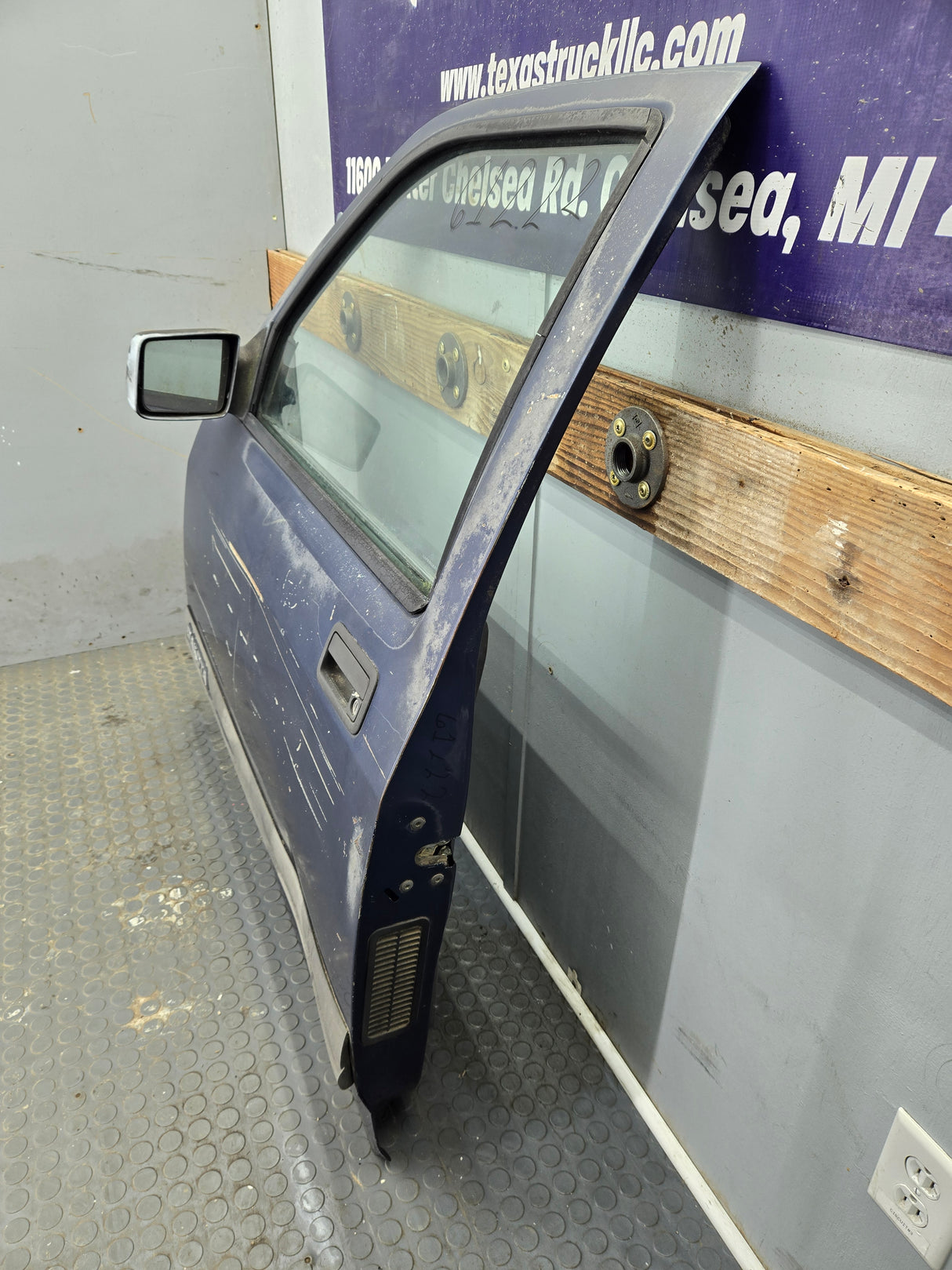 1992-1996 Dodge Dakota LH Driver Side Front Door