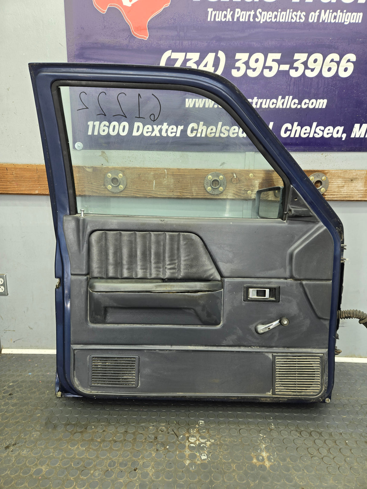 1992-1996 Dodge Dakota LH Driver Side Front Door