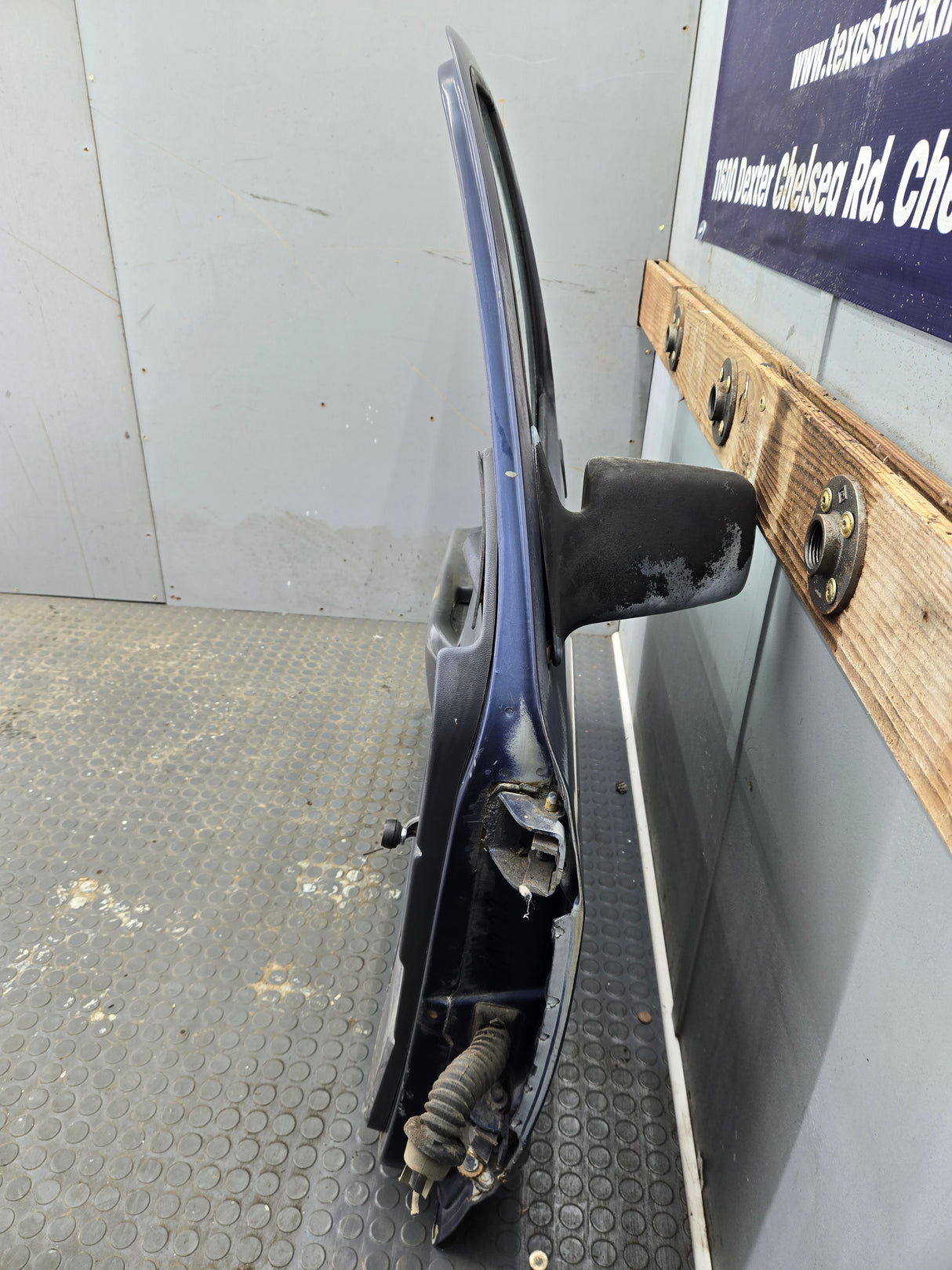 1992-1996 Dodge Dakota LH Driver Side Front Door